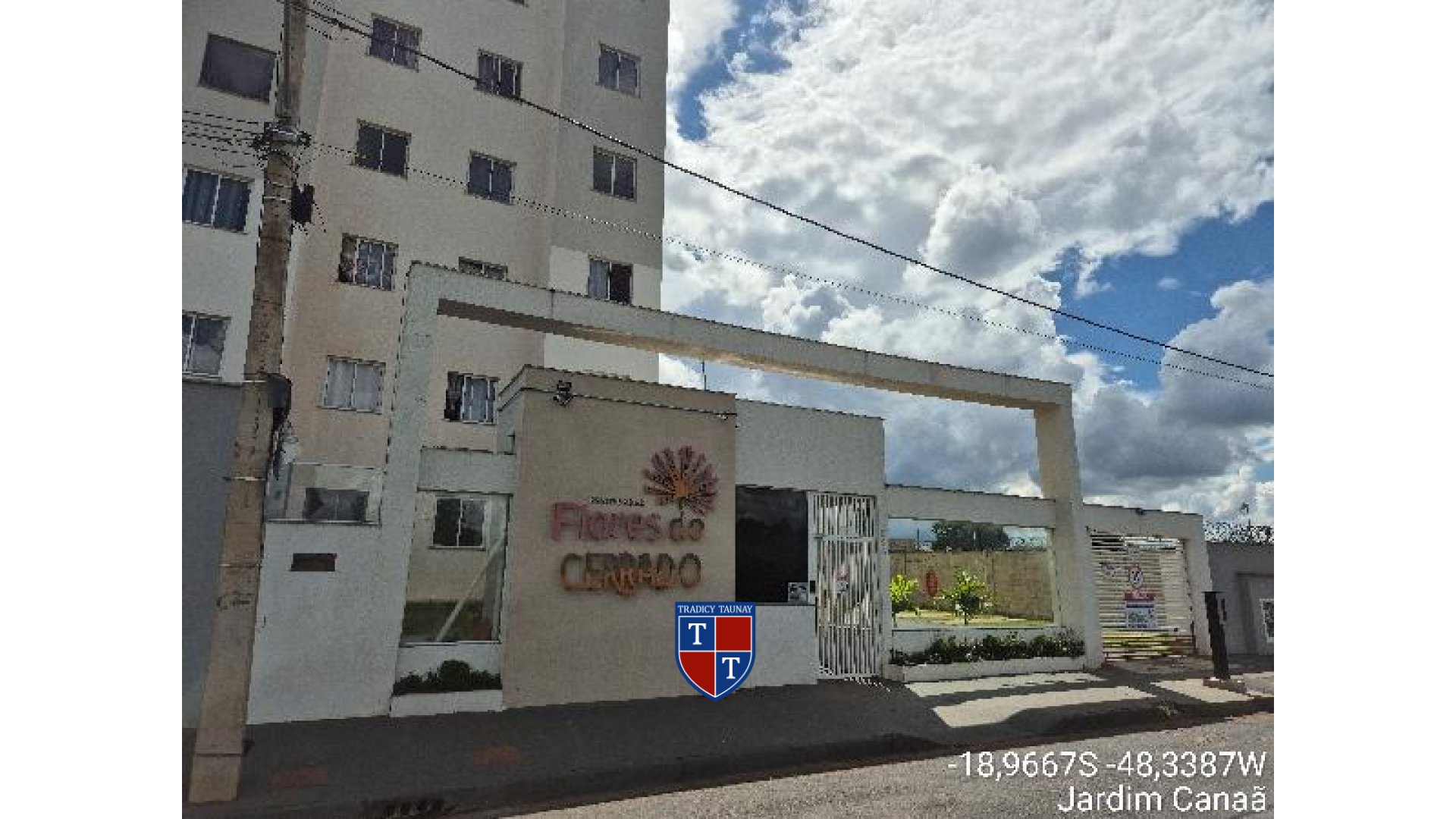 Foto 1 de APARTAMENTO em JARDIM CANAA - Imóvel Retomado Caixa