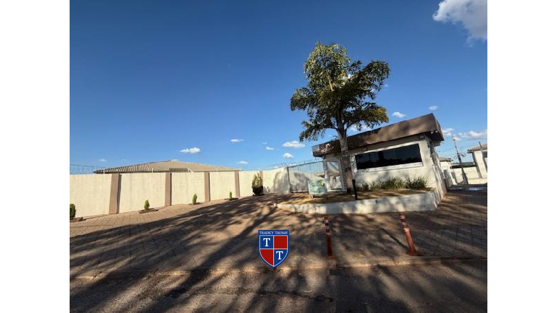 Foto 1 de APARTAMENTO em FAZENDA TAVEIRA - Imóvel Retomado Caixa