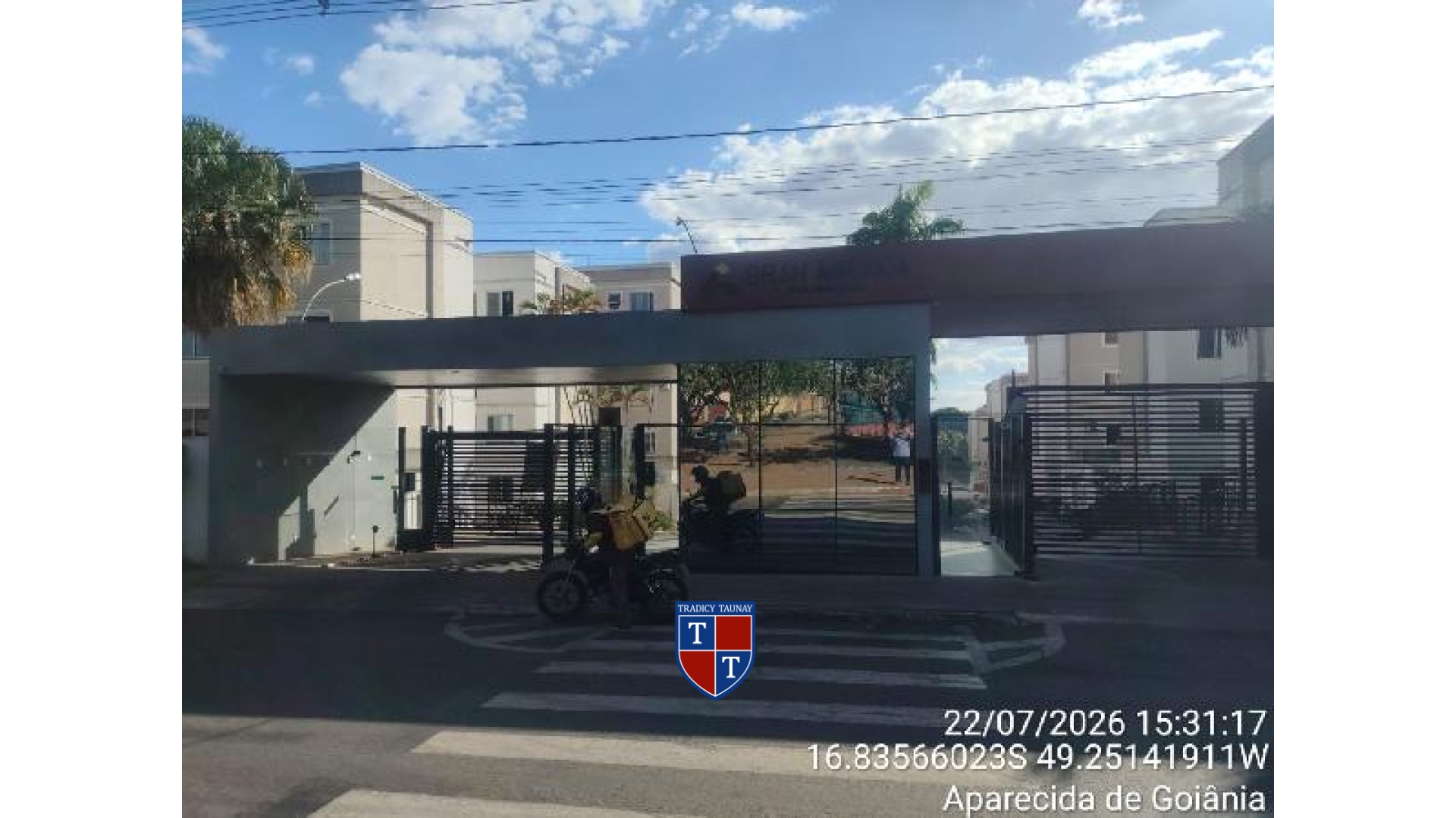 APARTAMENTO em JARDIM BELO HORIZONTE ACRESCIMO II