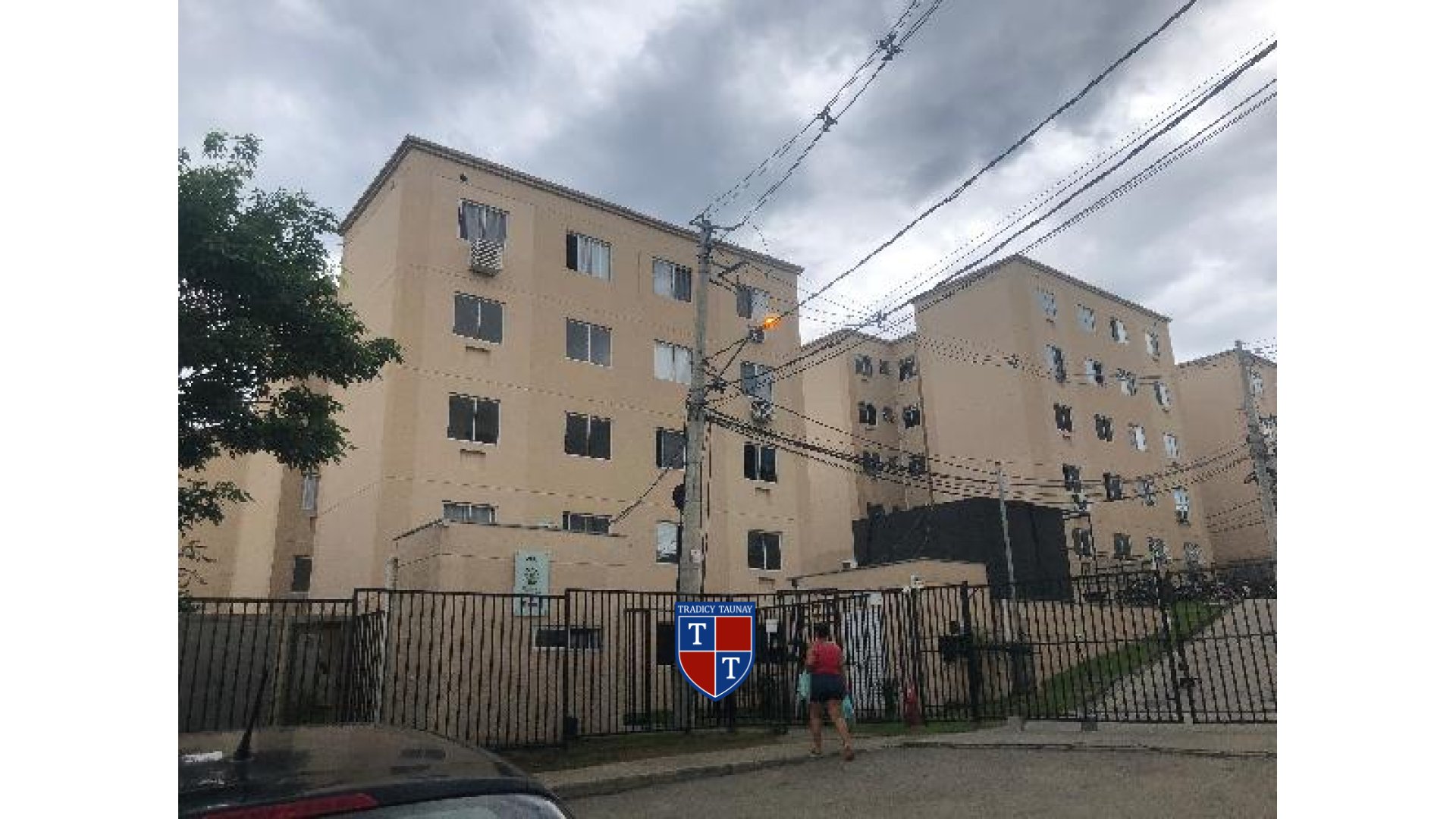 APARTAMENTO em CERAMICA