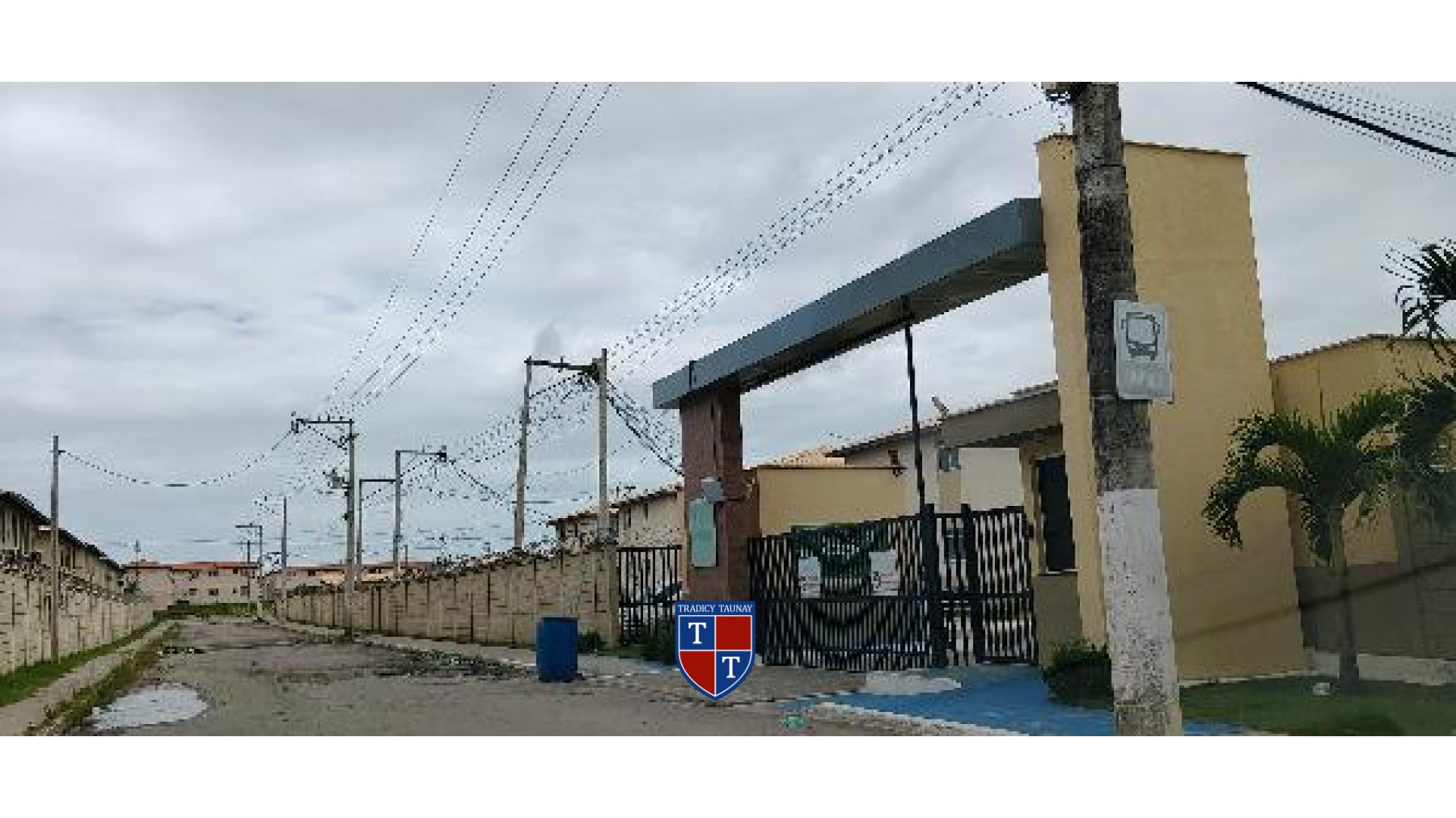 Foto 1 de APARTAMENTO em JARDIM ESPERANCA - Imóvel Retomado Caixa