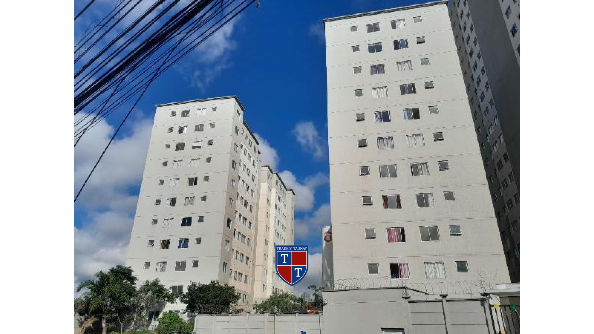 Foto 1 de APARTAMENTO em GUAIANAZES - Imóvel Retomado Caixa