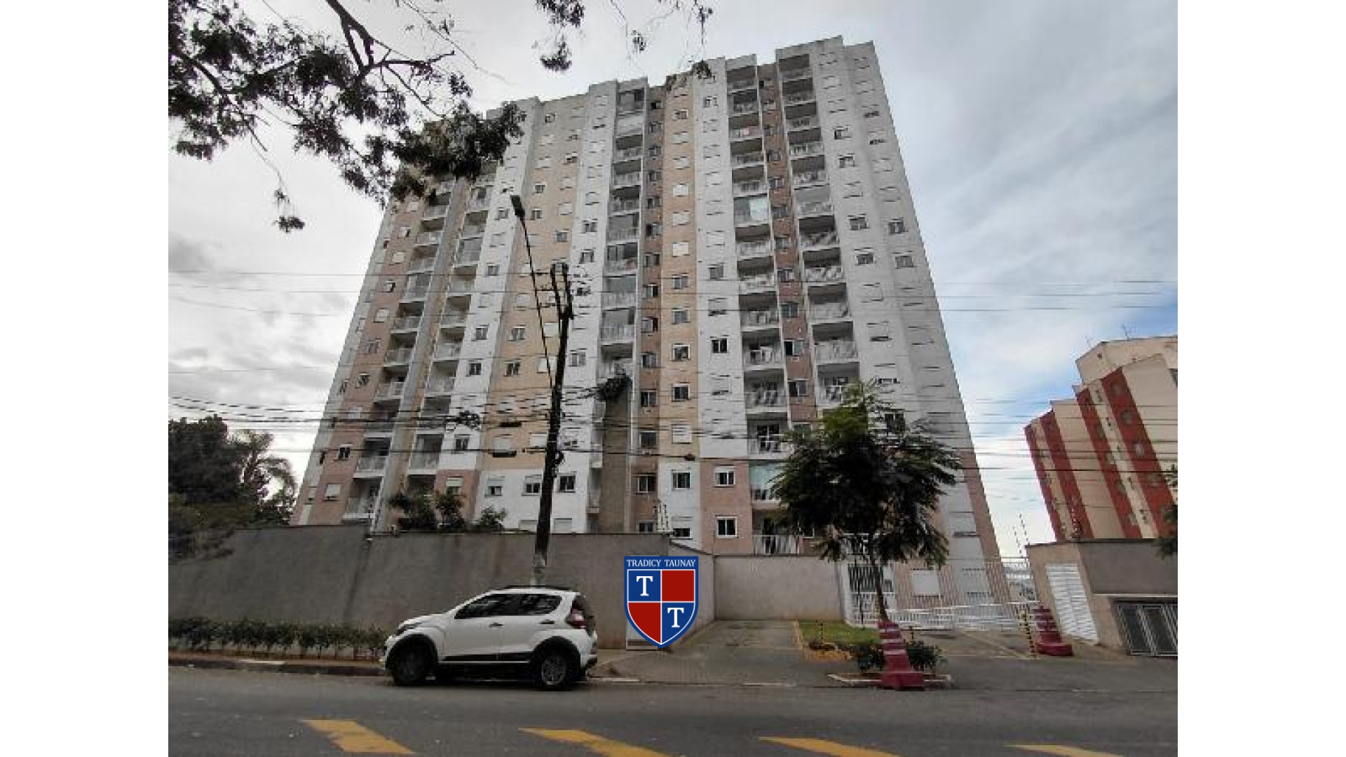 APARTAMENTO em CAMPANARIO