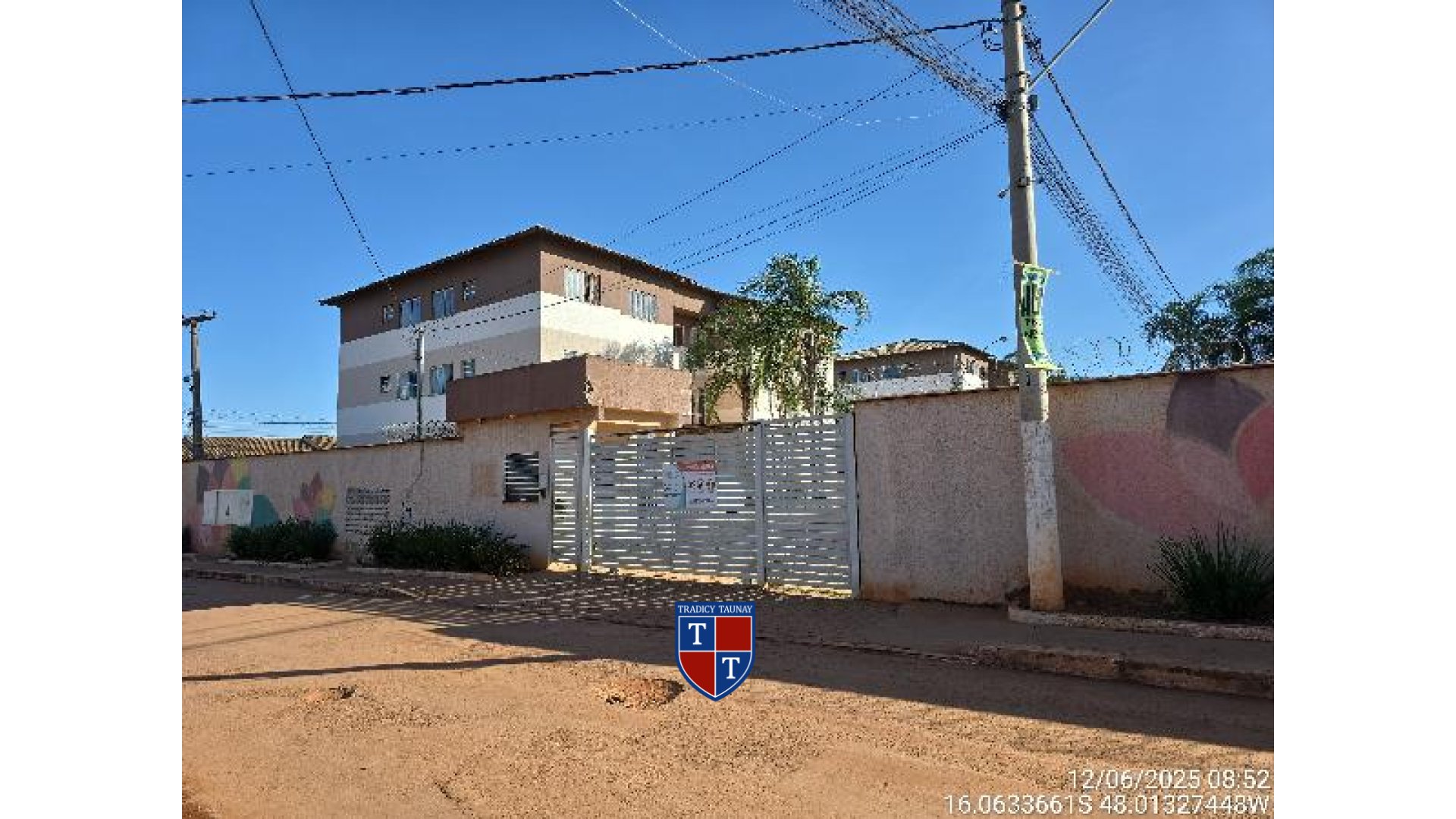 Foto 1 de APARTAMENTO em SETOR DE CHACARAS ANHANGUERA C - Imóvel Retomado Caixa