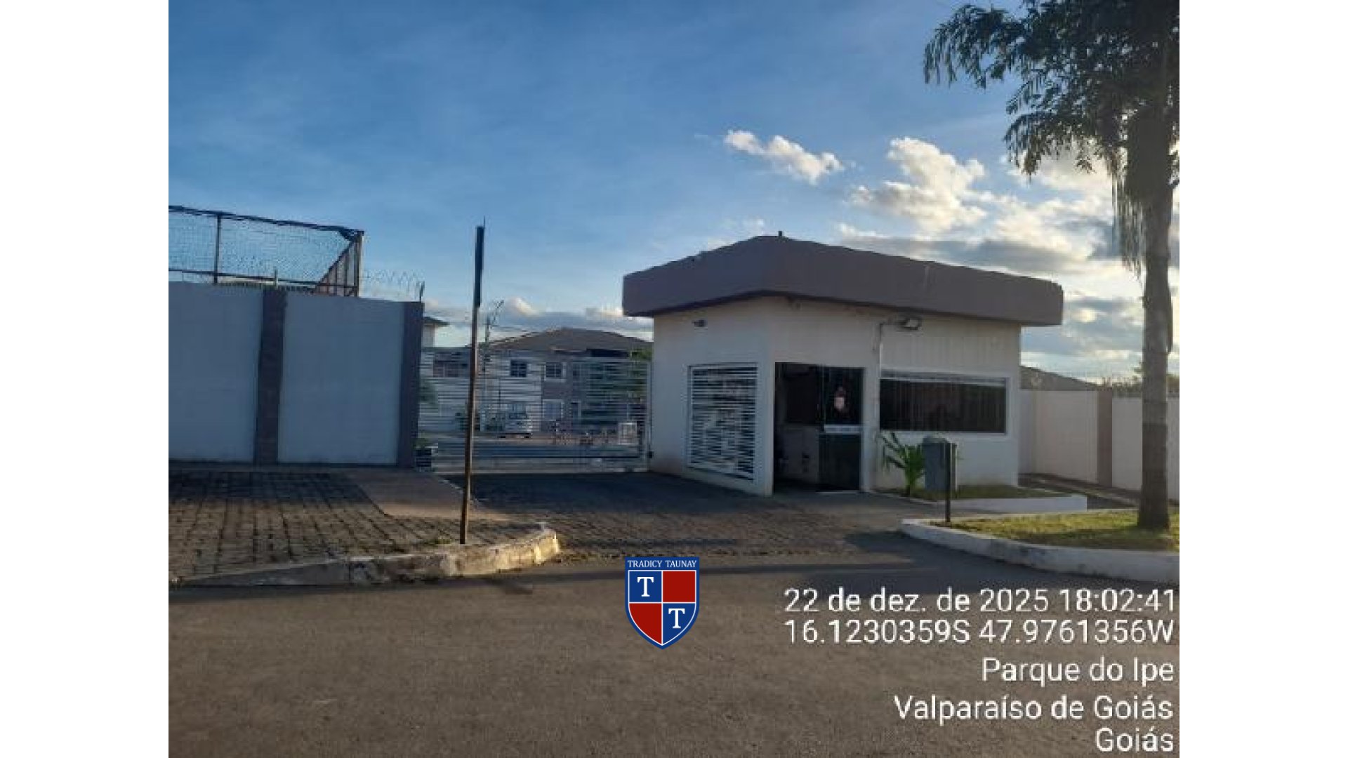 Foto 1 de APARTAMENTO em FAZENDA TAVEIRA - Imóvel Retomado Caixa