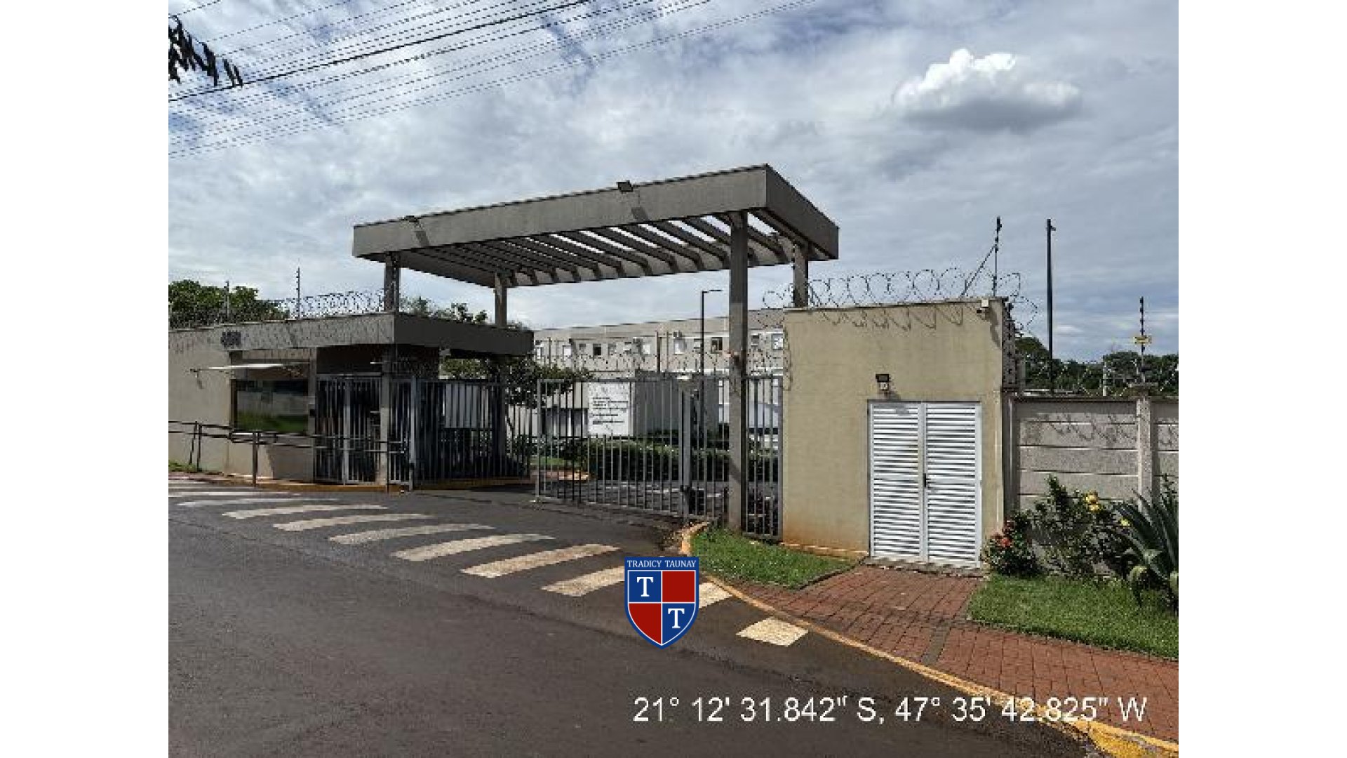 Foto 1 de APARTAMENTO em CENTRO - Imóvel Retomado Caixa