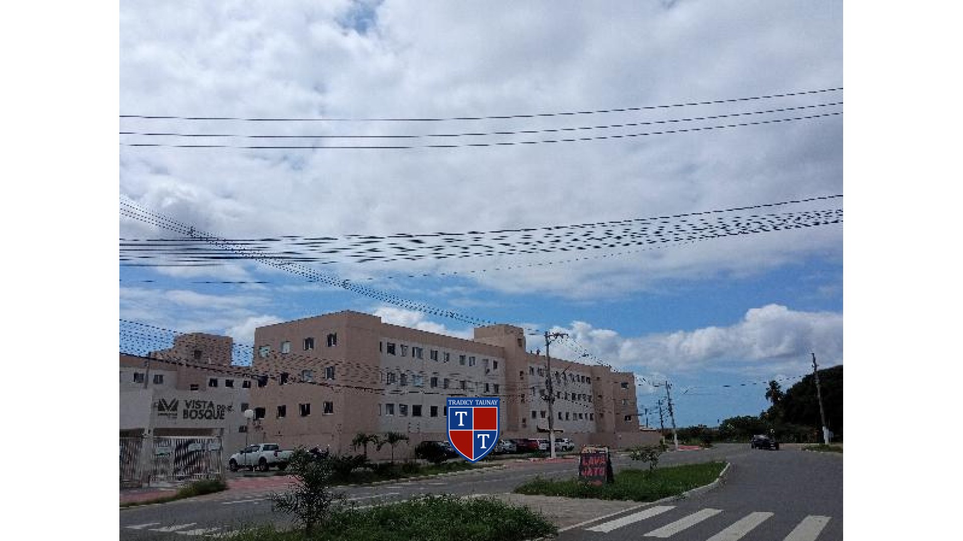 Foto 1 de APARTAMENTO em RESIDENCIAL CENTRO DA SERRA - Imóvel Retomado Caixa
