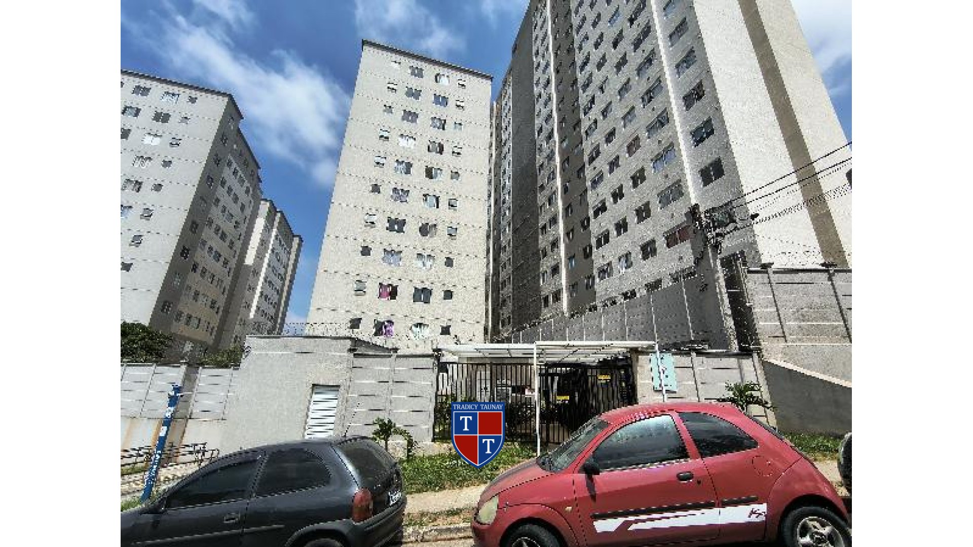 Foto 1 de APARTAMENTO em GUAIANAZES - Imóvel Retomado Caixa