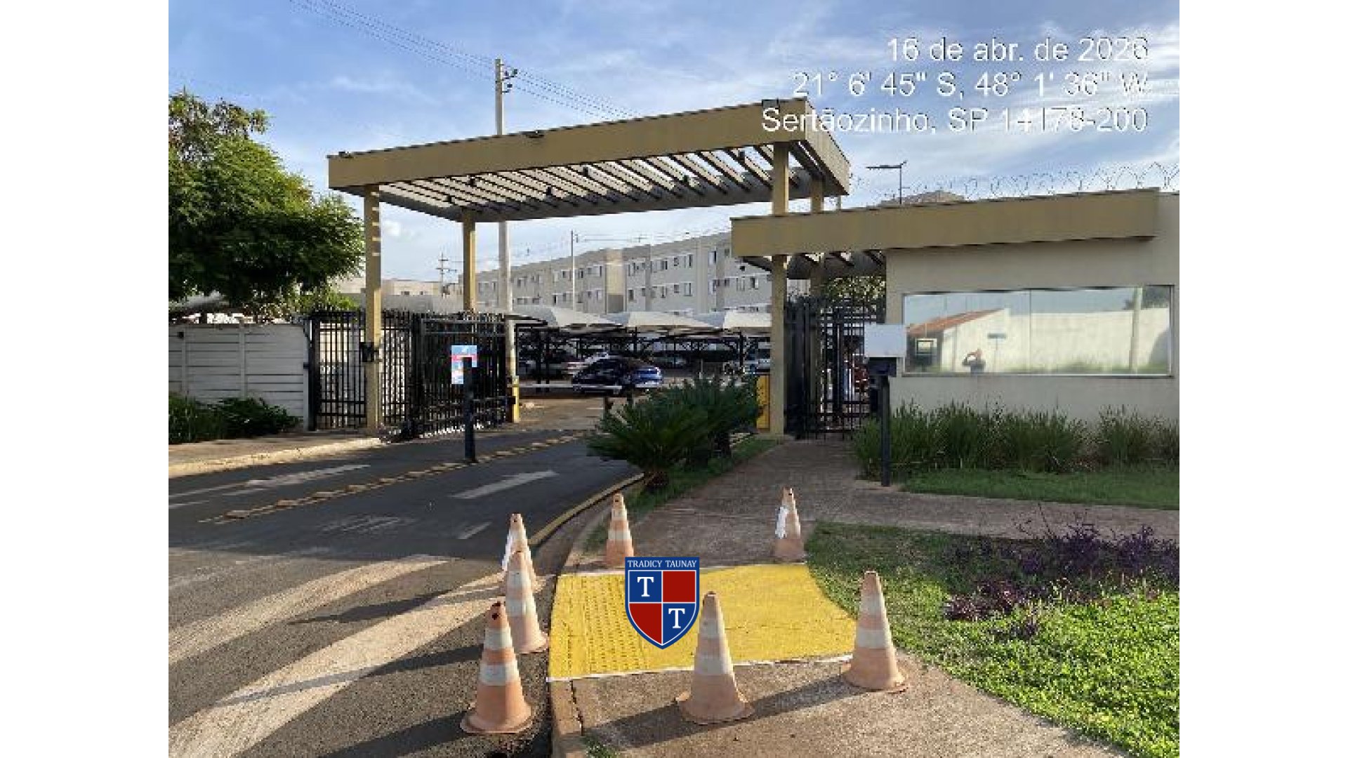 Foto 1 de APARTAMENTO em JARDIM CAMPO ALEGRE - Imóvel Retomado Caixa