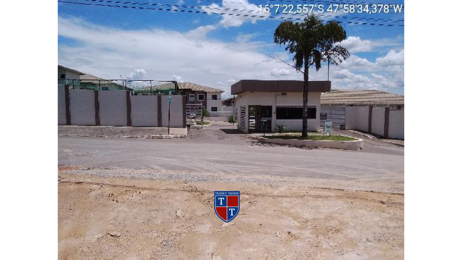 Foto 1 de APARTAMENTO em FAZENDA TAVEIRA - Imóvel Retomado Caixa