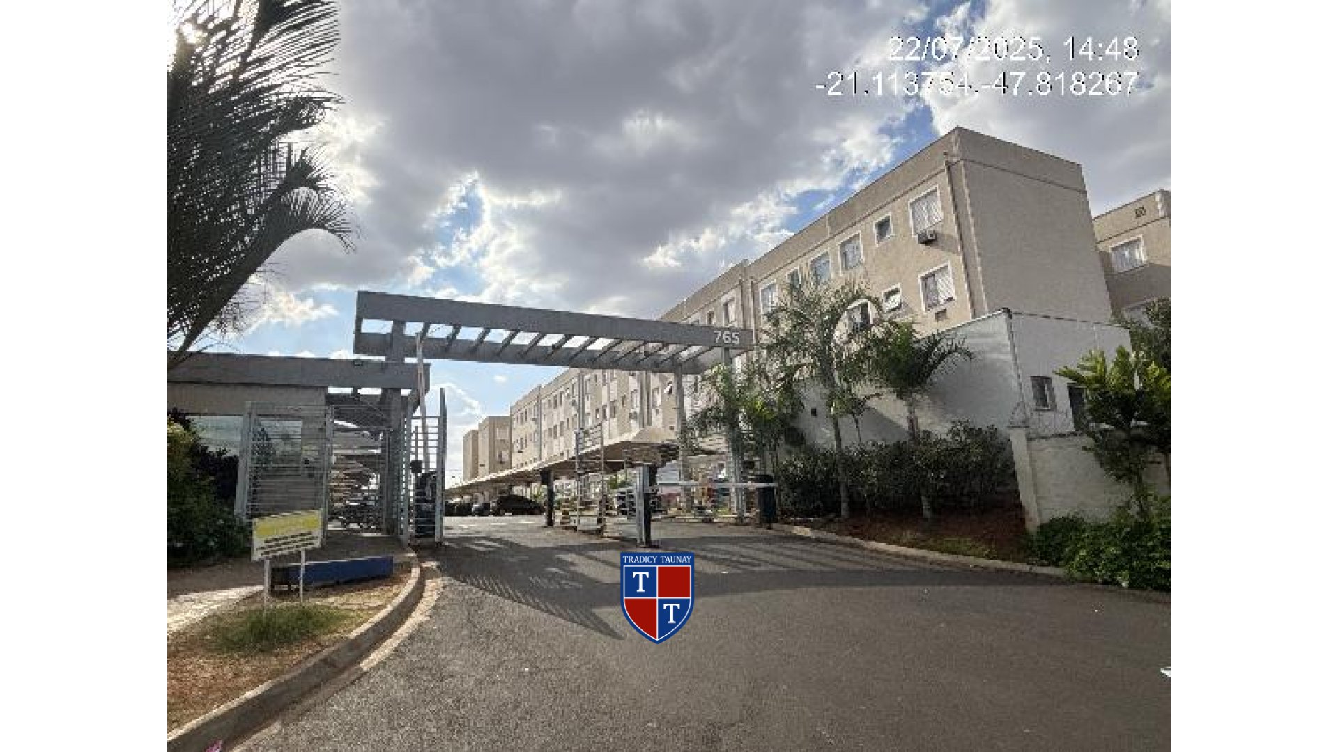 Foto 1 de APARTAMENTO em JARDIM HEITOR RIGON - Imóvel Retomado Caixa