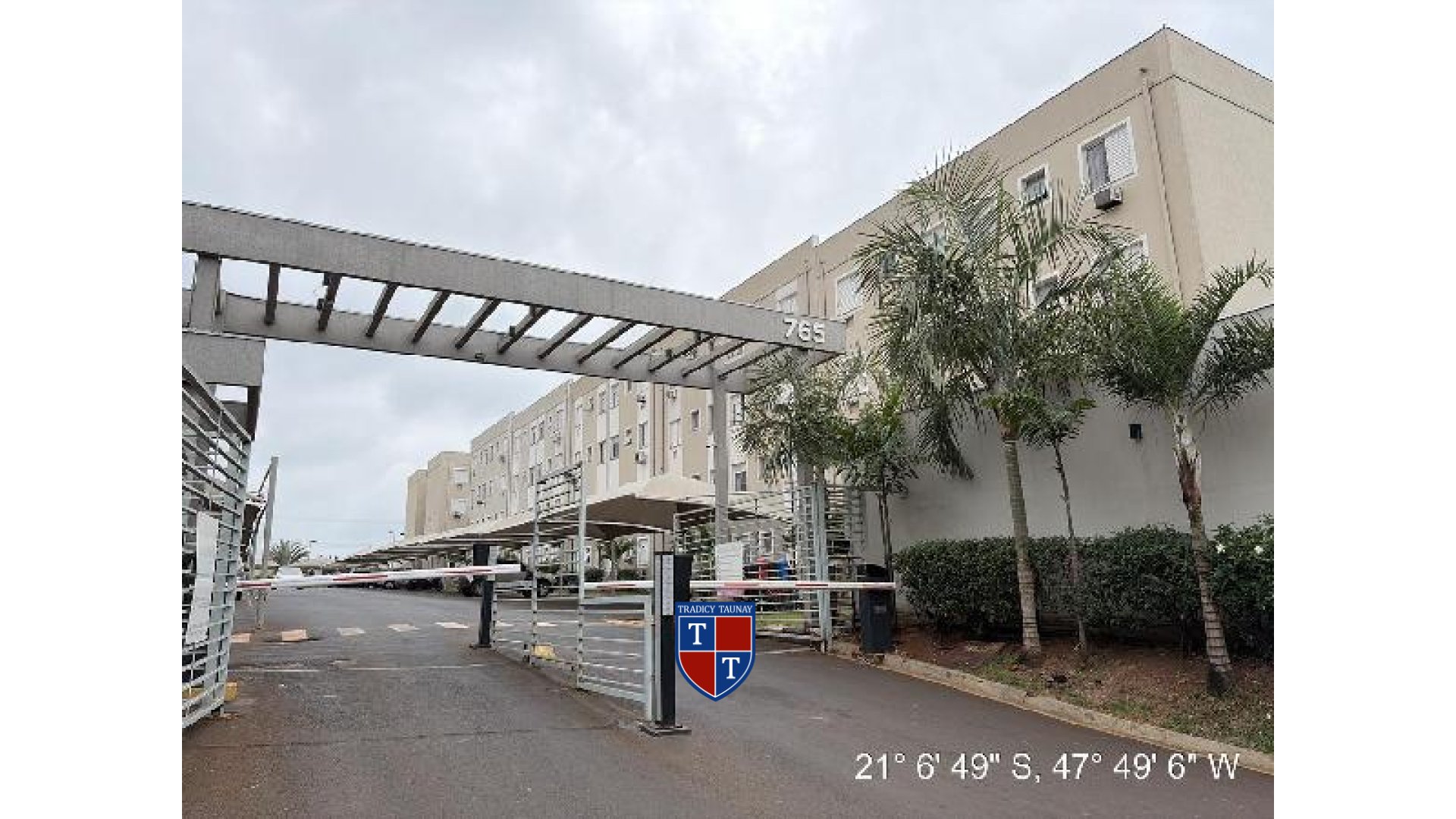 Foto 1 de APARTAMENTO em JARDIM HEITOR RIGON - Imóvel Retomado Caixa