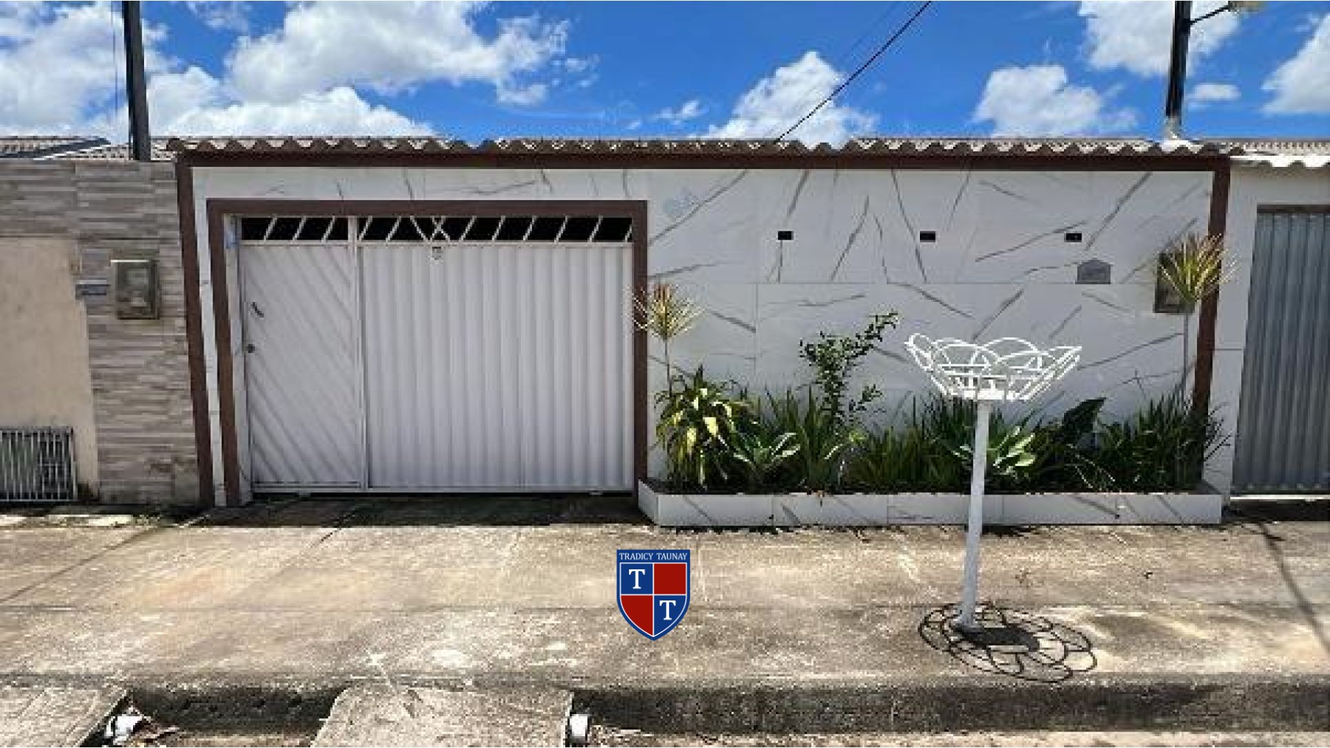 Foto 1 de CASA em PARQUE AURORA - Imóvel Retomado Caixa