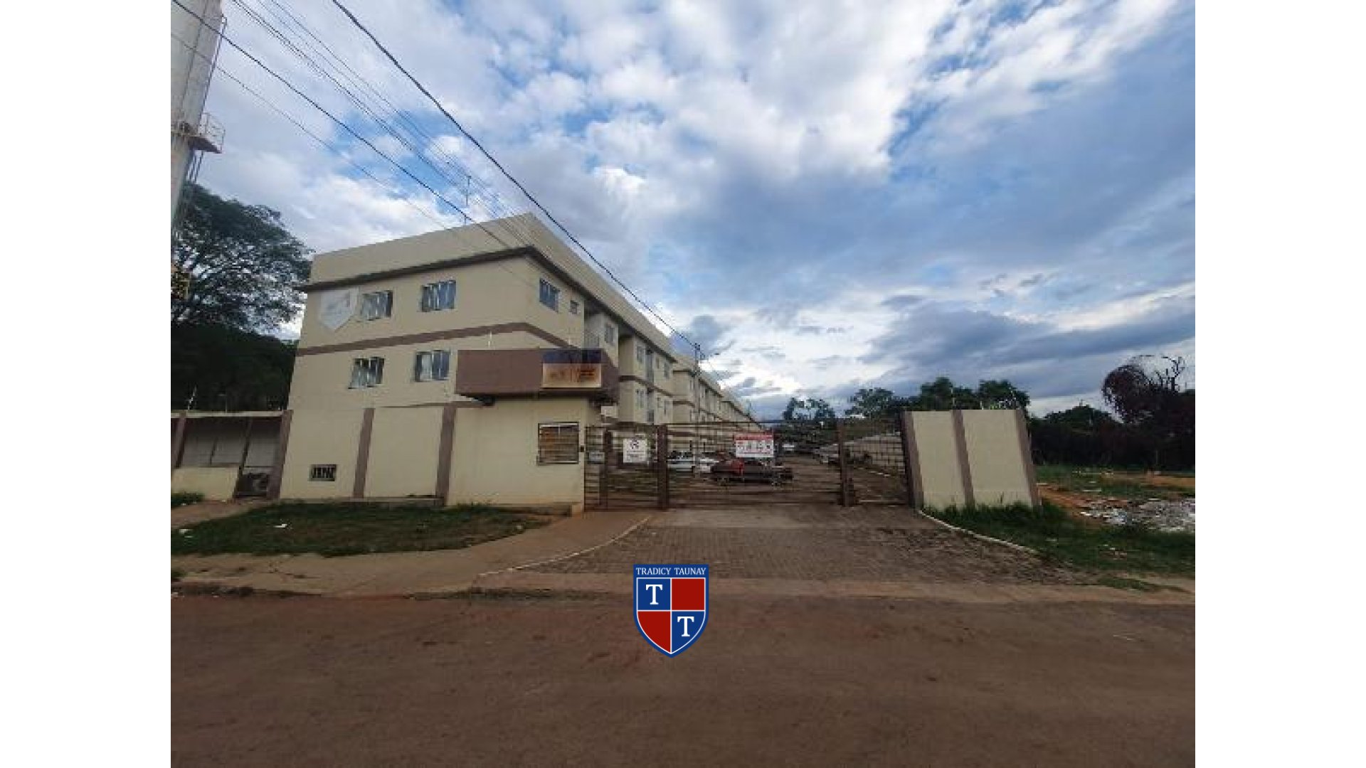 Foto 1 de APARTAMENTO em PARQUE NAPOLIS A - Imóvel Retomado Caixa