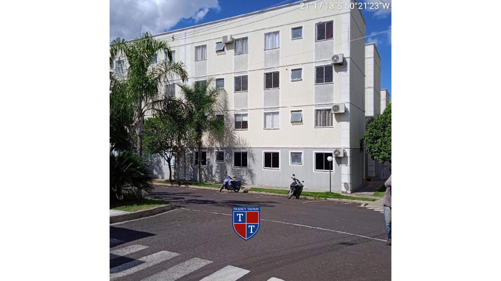 Foto 1 de APARTAMENTO em JARDIM NOSSA SENHORA DE FATIMA - Imóvel Retomado Caixa