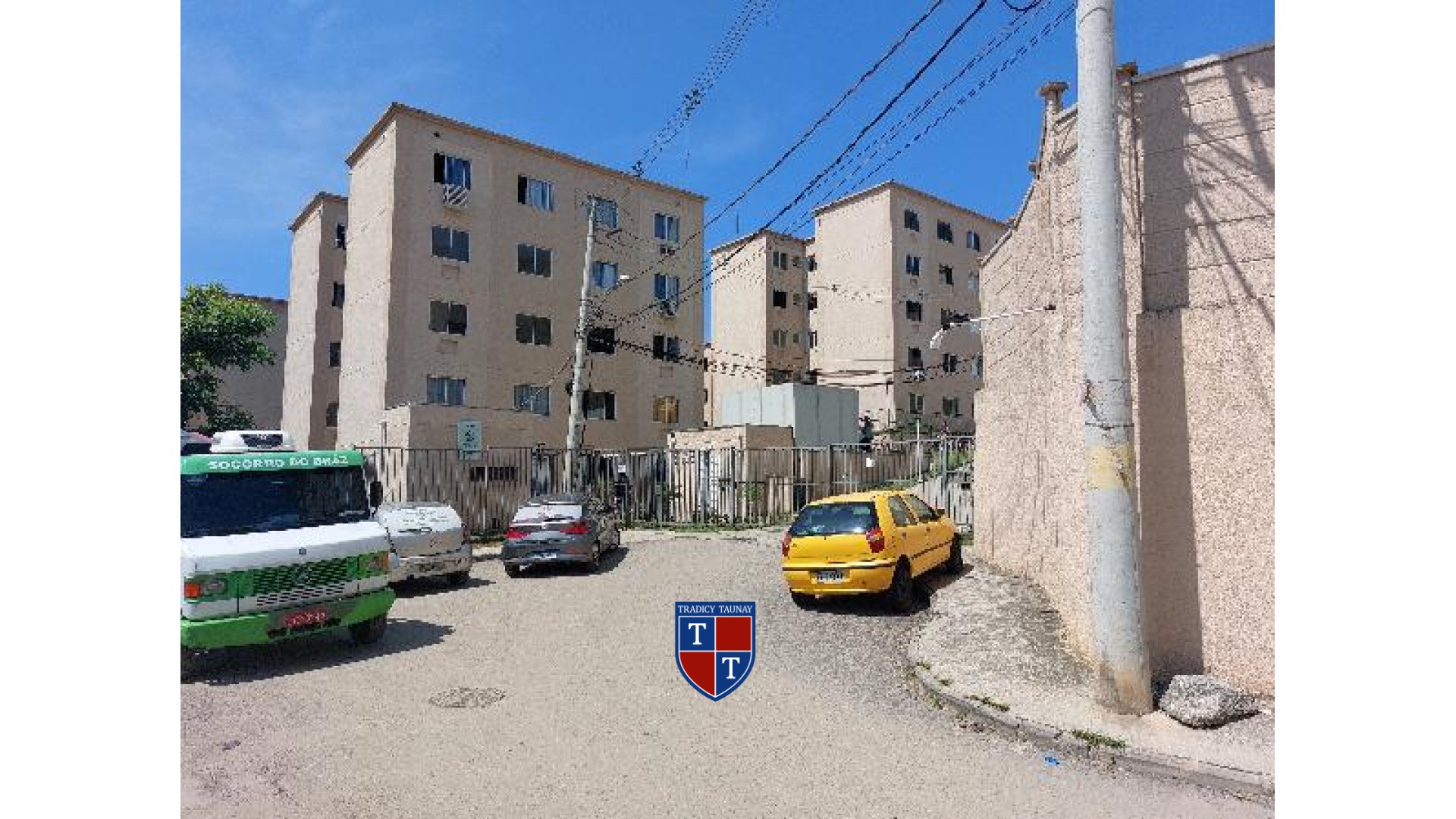 APARTAMENTO em CERAMICA