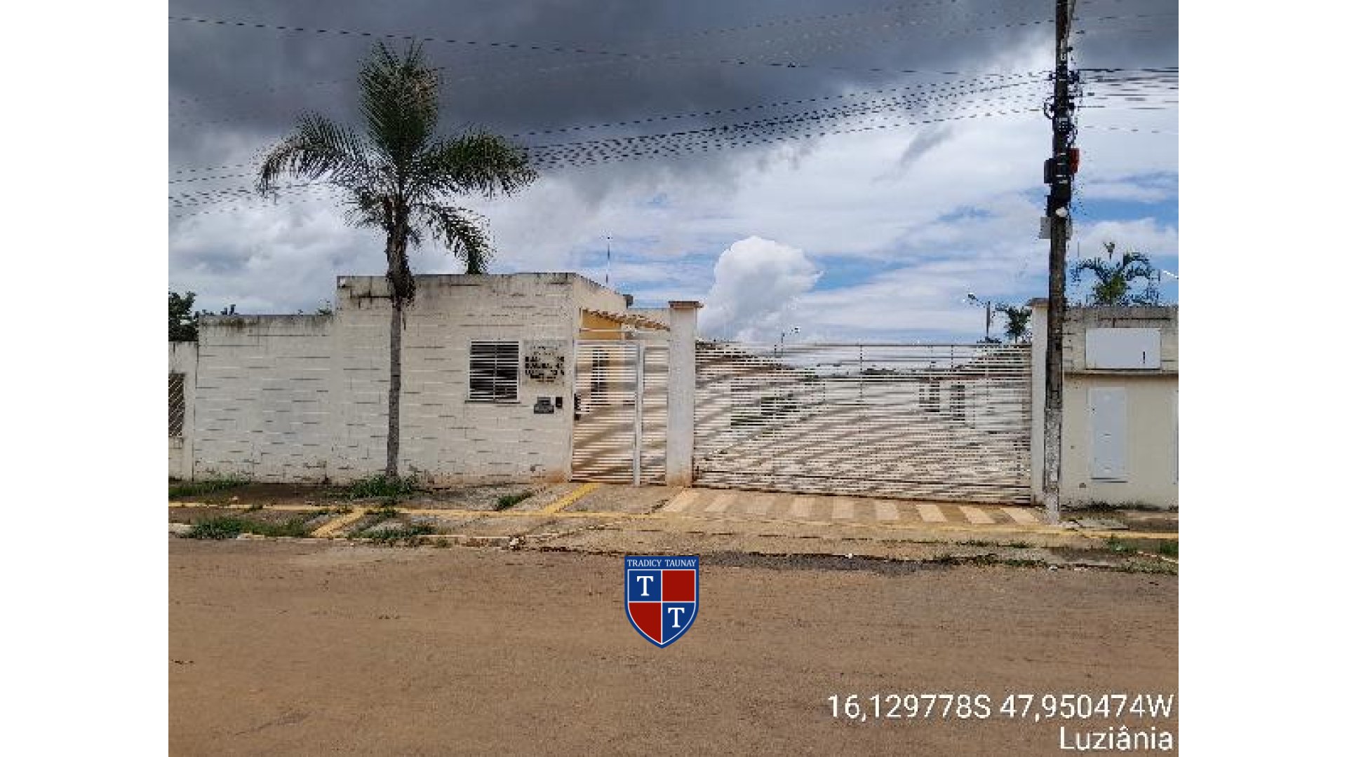 Foto 1 de CASA em JARDIM PLANALTO - Imóvel Retomado Caixa