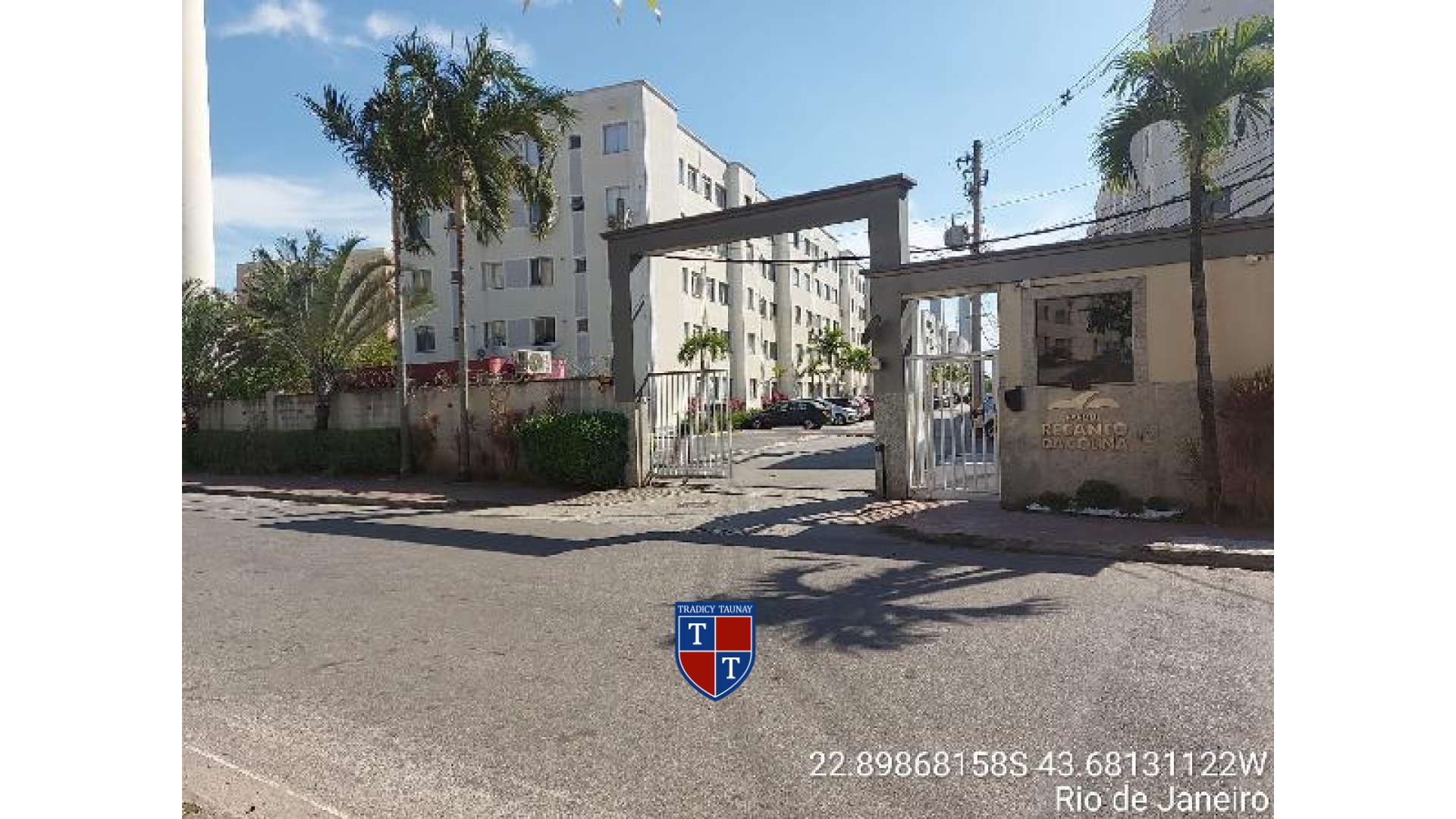 APARTAMENTO em SANTA CRUZ
