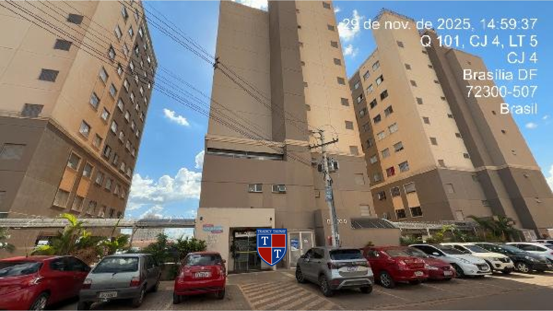 APARTAMENTO em CENTRO URBANO