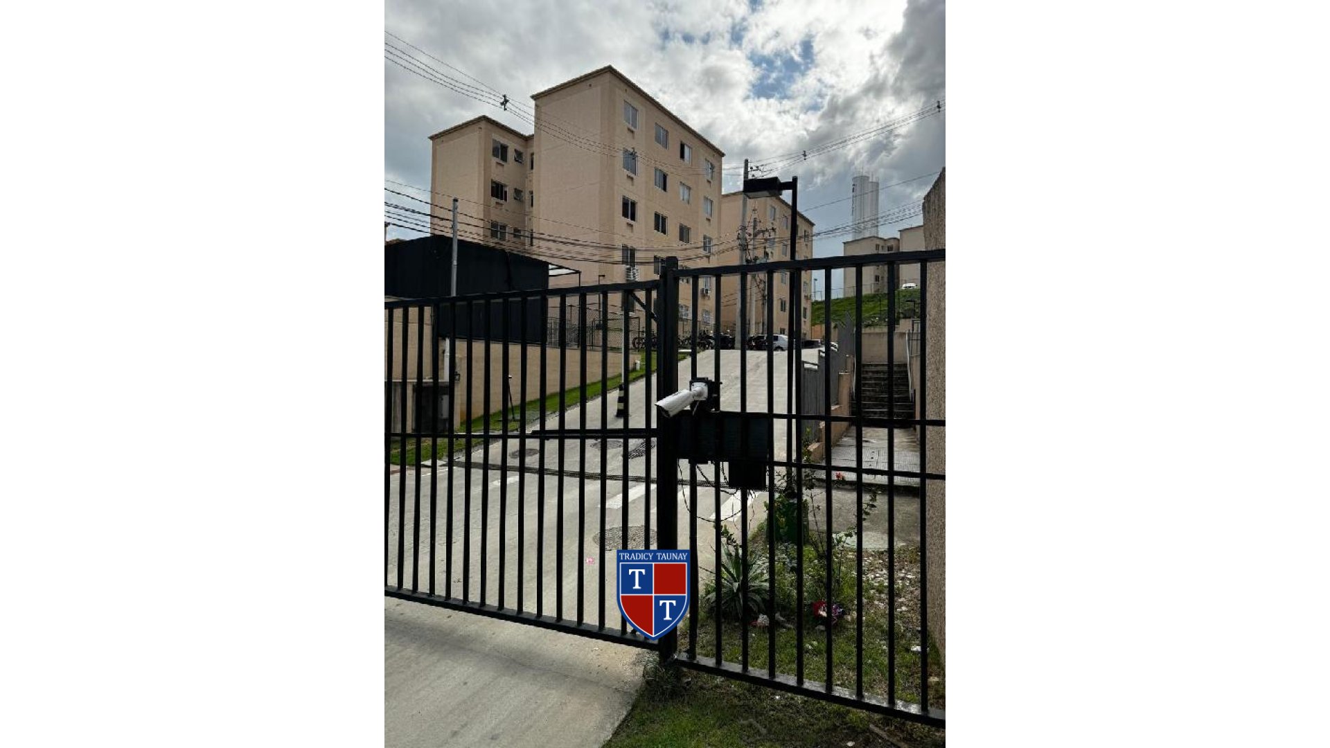 APARTAMENTO em CERAMICA