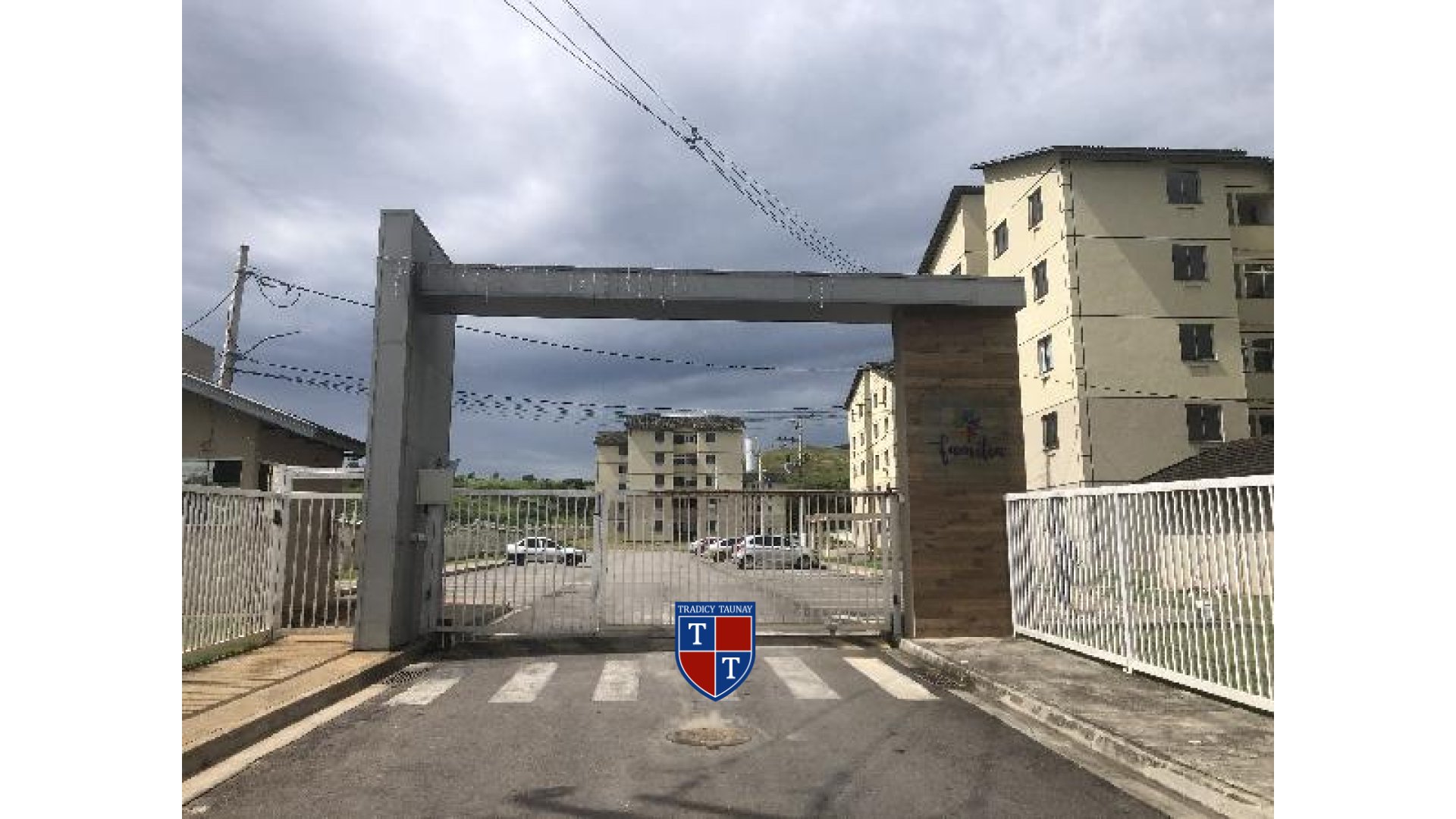 APARTAMENTO em MARAPICU