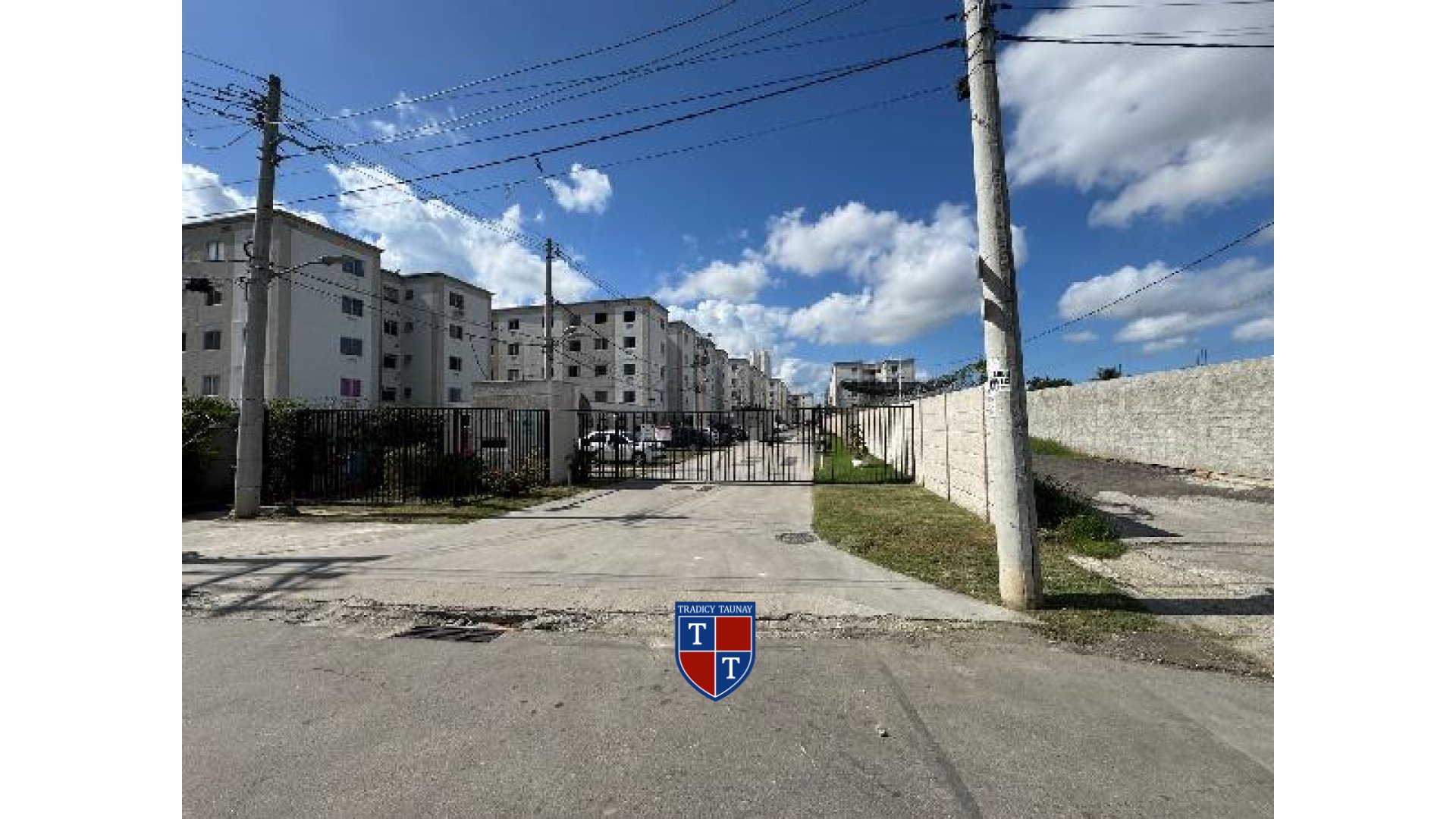 Foto 1 de APARTAMENTO em SANTA CRUZ - Imóvel Retomado Caixa