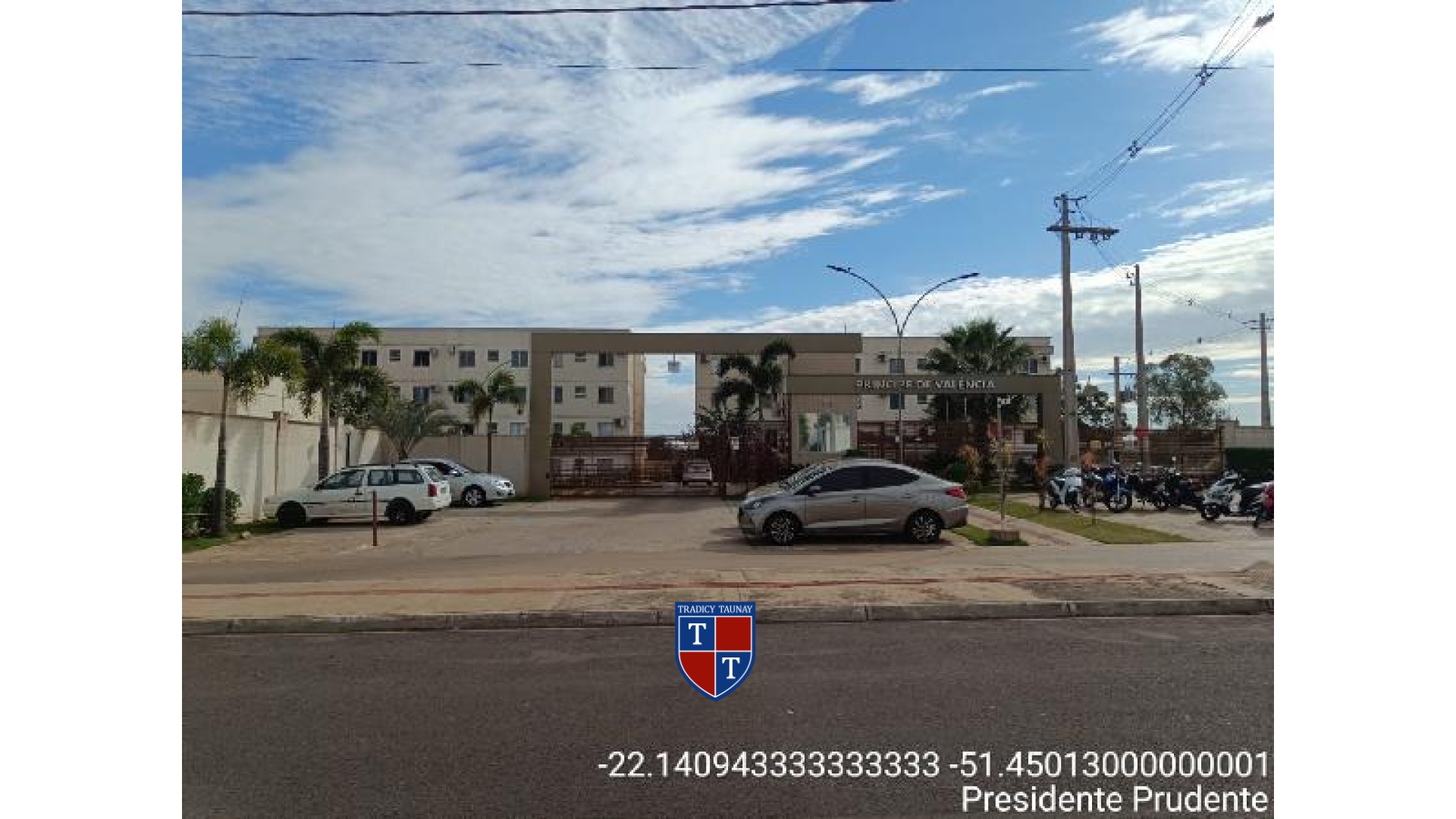 APARTAMENTO em CONJUNTO HABITACIONAL MARIO AMATO