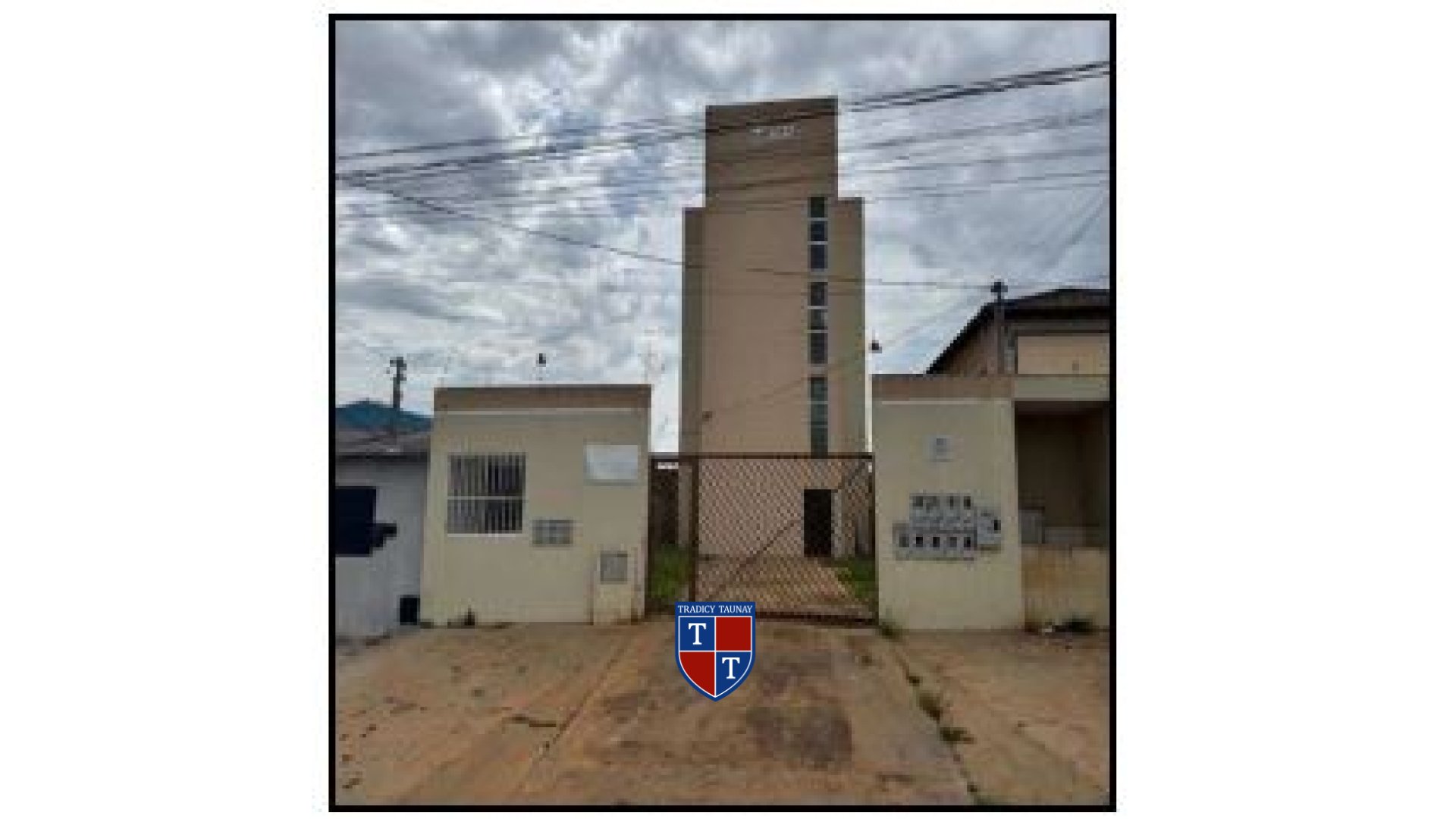 Foto 1 de APARTAMENTO em PARQUE NAPOLIS A - Imóvel Retomado Caixa