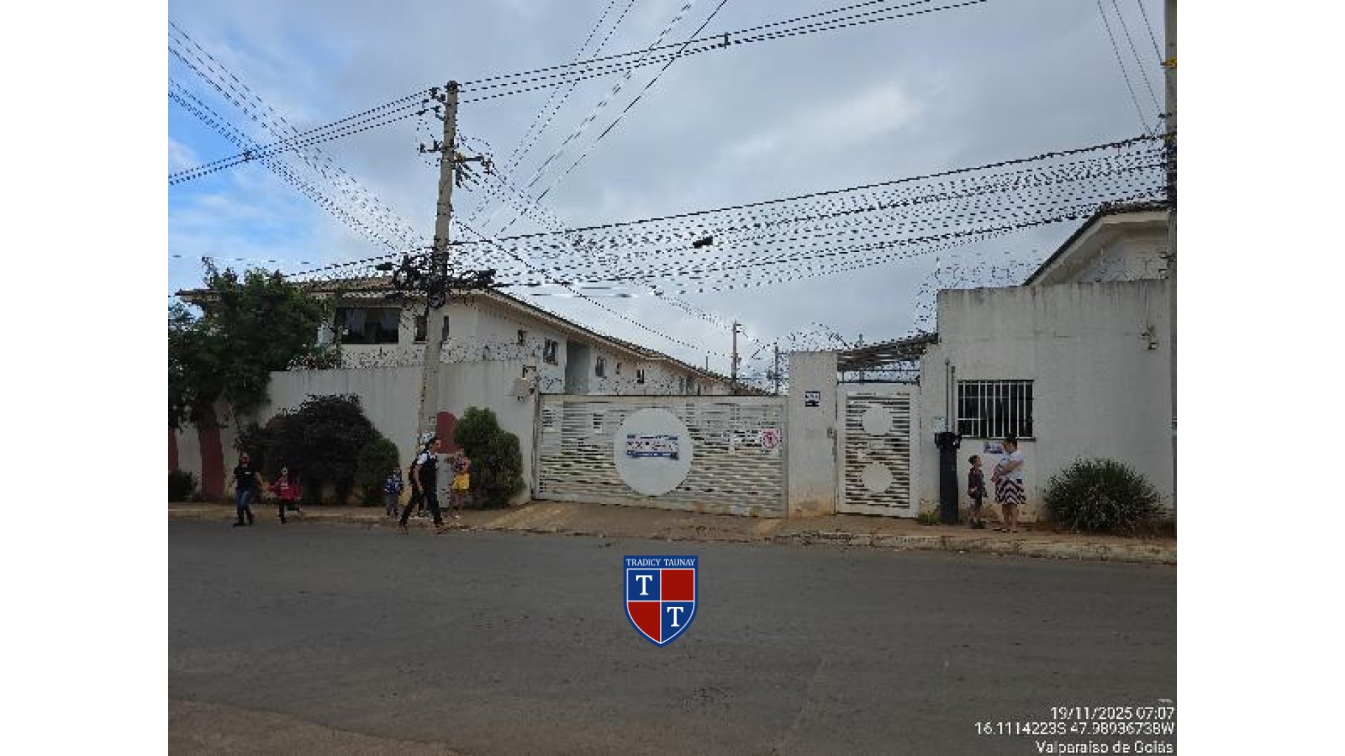 Foto 1 de APARTAMENTO em CHACARAS E MANSOES SANTA MARIA - Imóvel Retomado Caixa