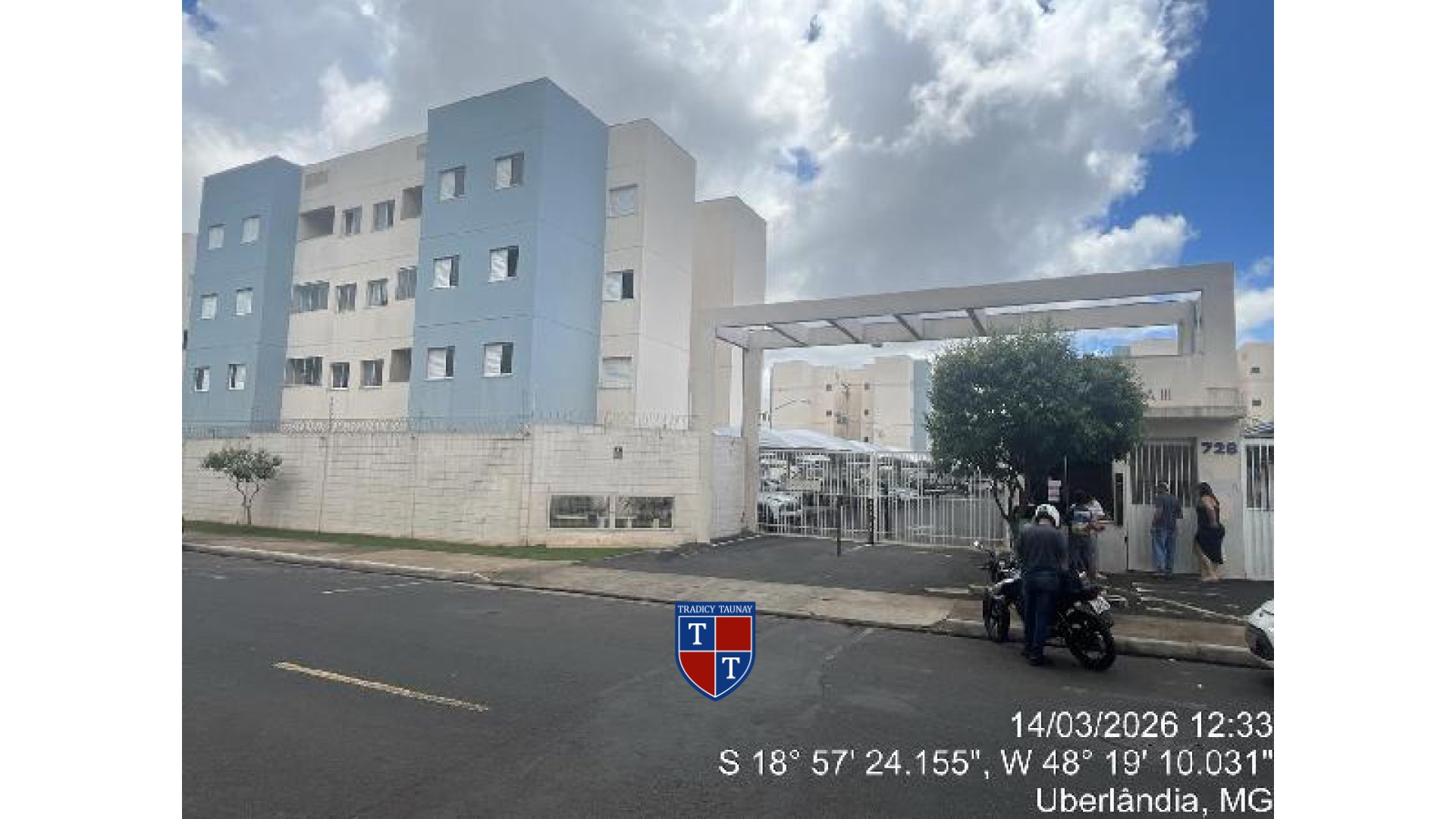 Foto 1 de APARTAMENTO em JARDIM HOLANDA - Imóvel Retomado Caixa
