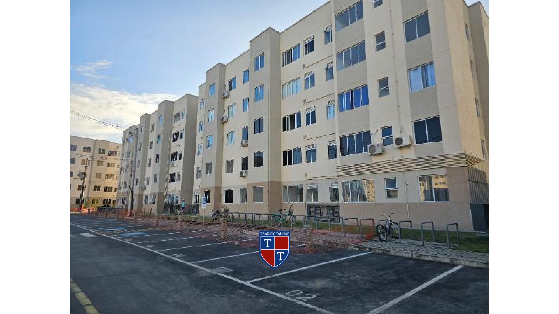 Foto 1 de APARTAMENTO em GUARATIBA - Imóvel Retomado Caixa