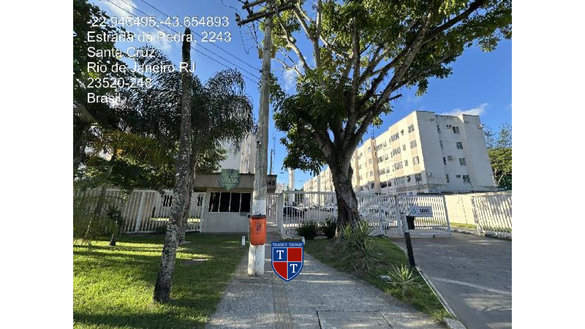 APARTAMENTO em SANTA CRUZ