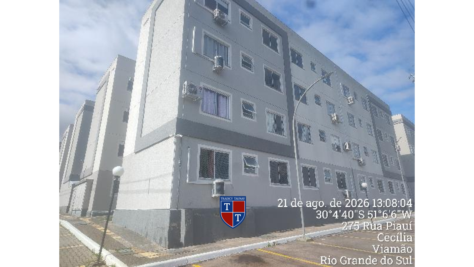 APARTAMENTO em CECILIA