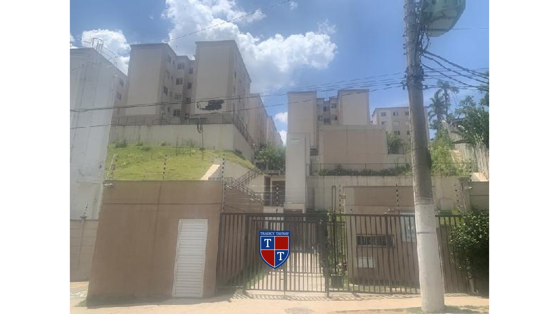 Foto 1 de APARTAMENTO em JARDIM RECANTO VERDE - Imóvel Retomado Caixa