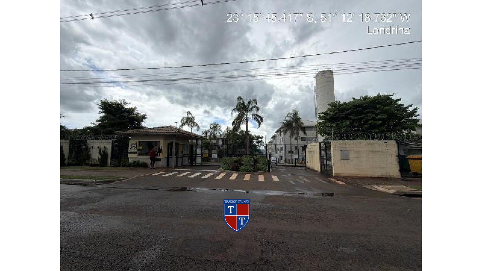 Foto 1 de APARTAMENTO em JARDIM MARIA CELINA - Imóvel Retomado Caixa