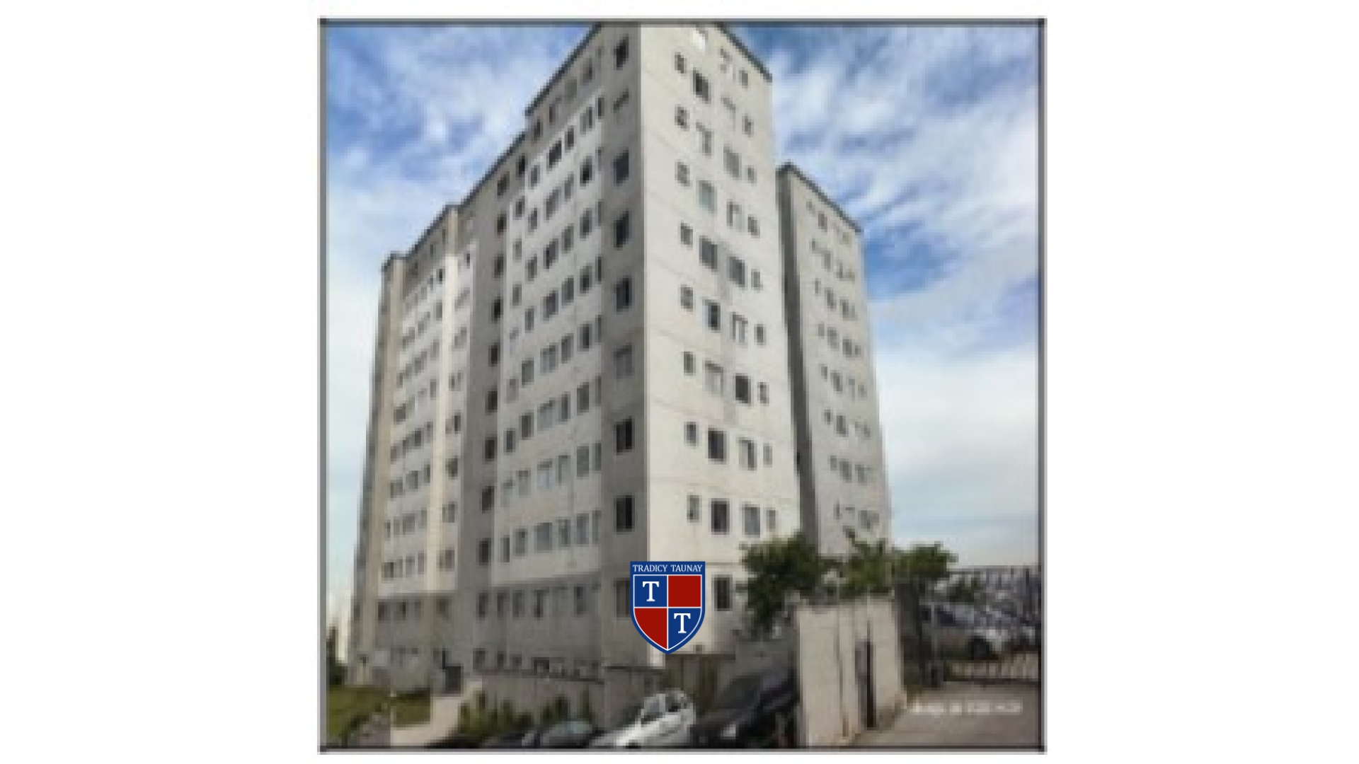 APARTAMENTO em JARDIM DO LAGO