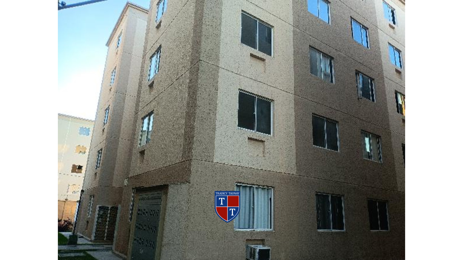 Foto 1 de APARTAMENTO em GUARATIBA - Imóvel Retomado Caixa