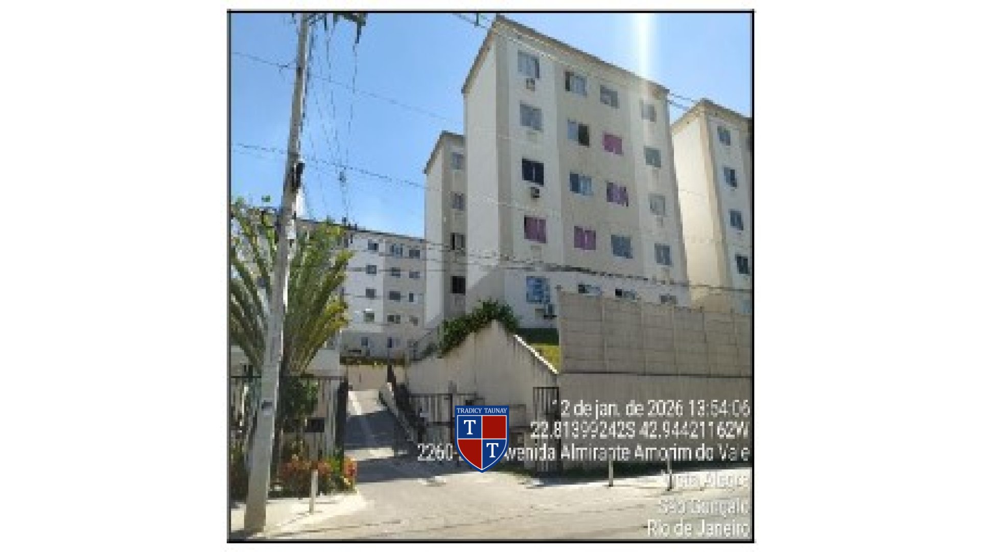 Foto 1 de APARTAMENTO em MONJOLOS - Imóvel Retomado Caixa