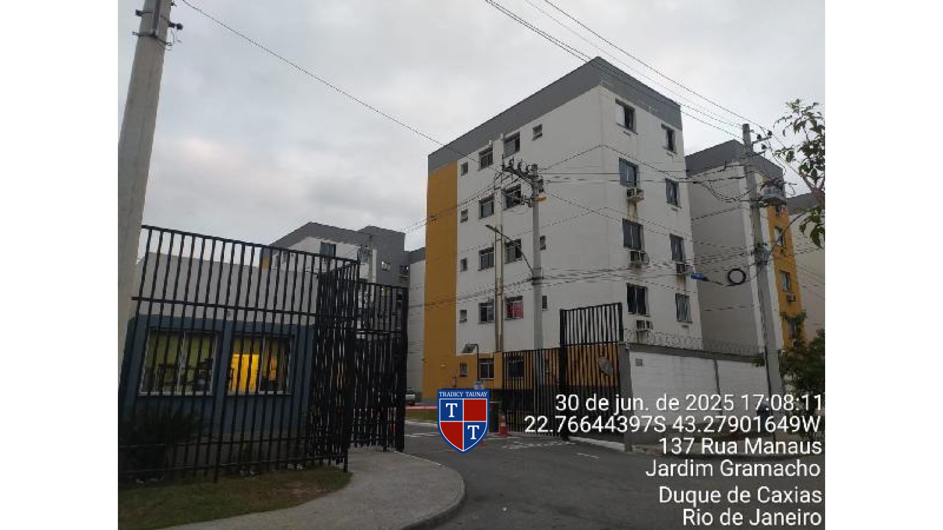 Foto 1 de APARTAMENTO em JARDIM GRAMACHO - Imóvel Retomado Caixa