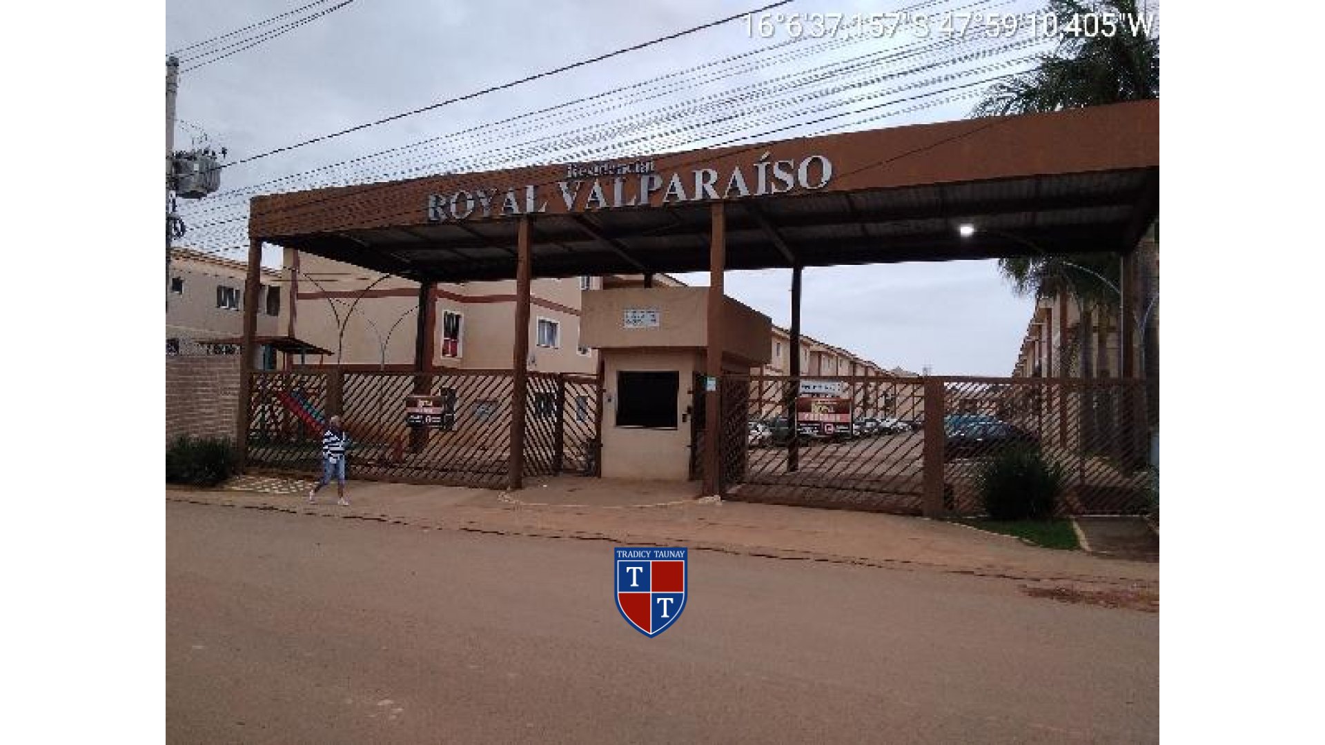 Foto 1 de APARTAMENTO em CHACARAS E MANSOES SANTA MARIA - Imóvel Retomado Caixa