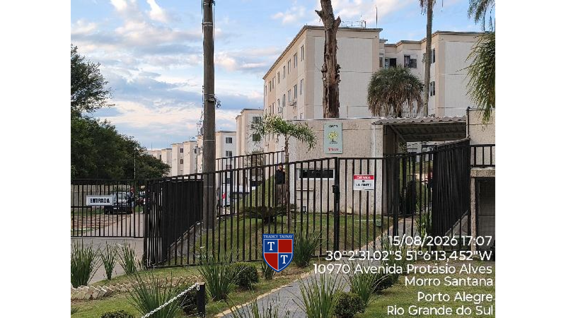 APARTAMENTO em MORRO SANTANA