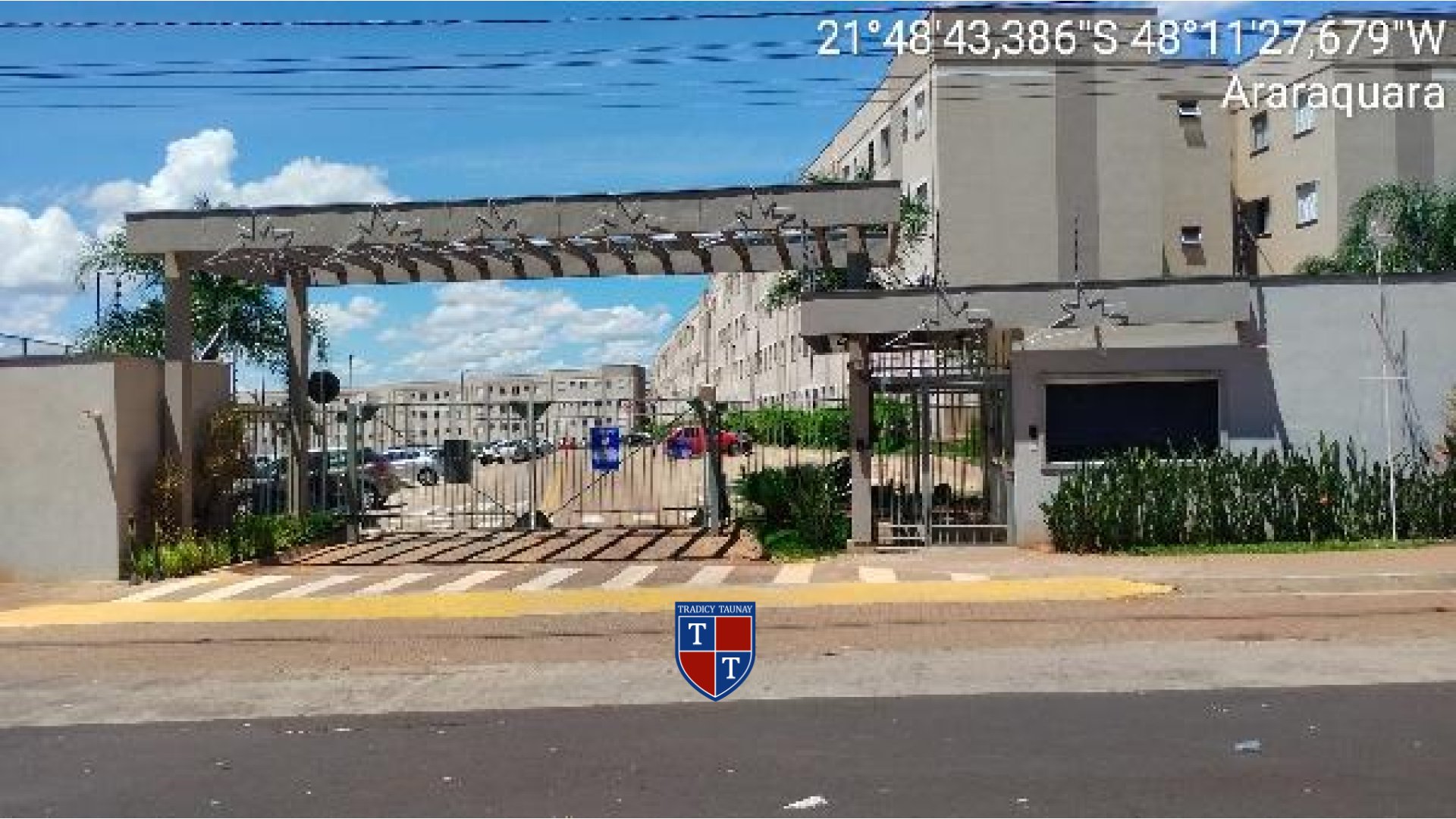 Foto 1 de APARTAMENTO em CAMPOS VILLE - Imóvel Retomado Caixa