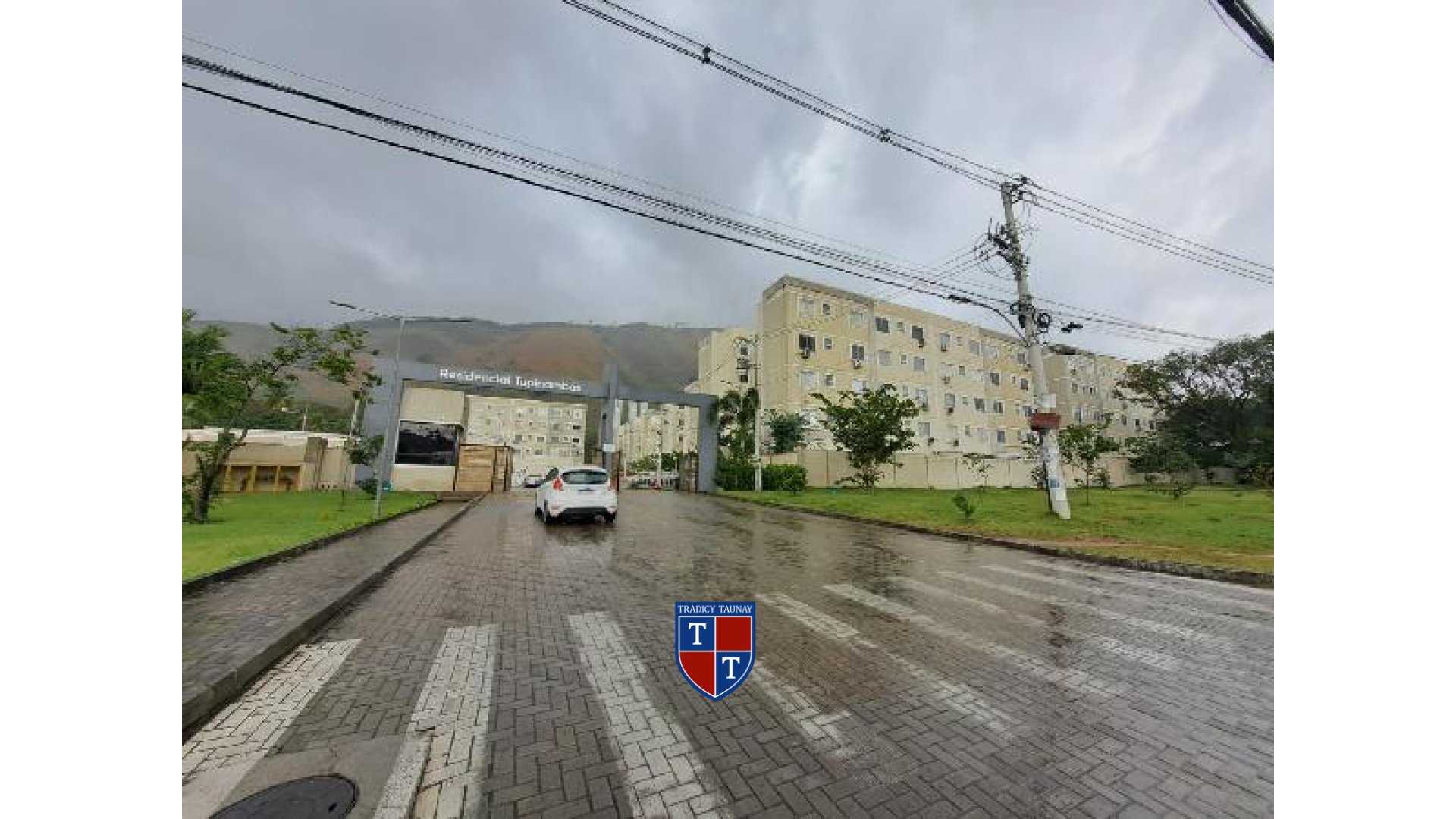 APARTAMENTO em COMENDADOR SOARES