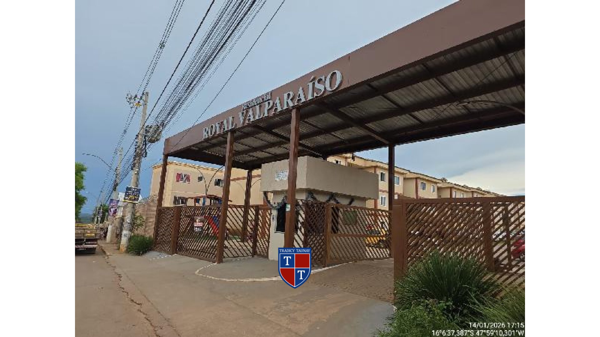 Foto 1 de APARTAMENTO em CHACARAS E MANSOES SANTA MARIA - Imóvel Retomado Caixa