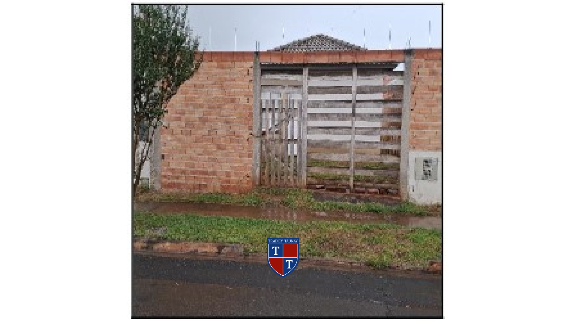 PREDIO em J STA RITA DE CASSIA