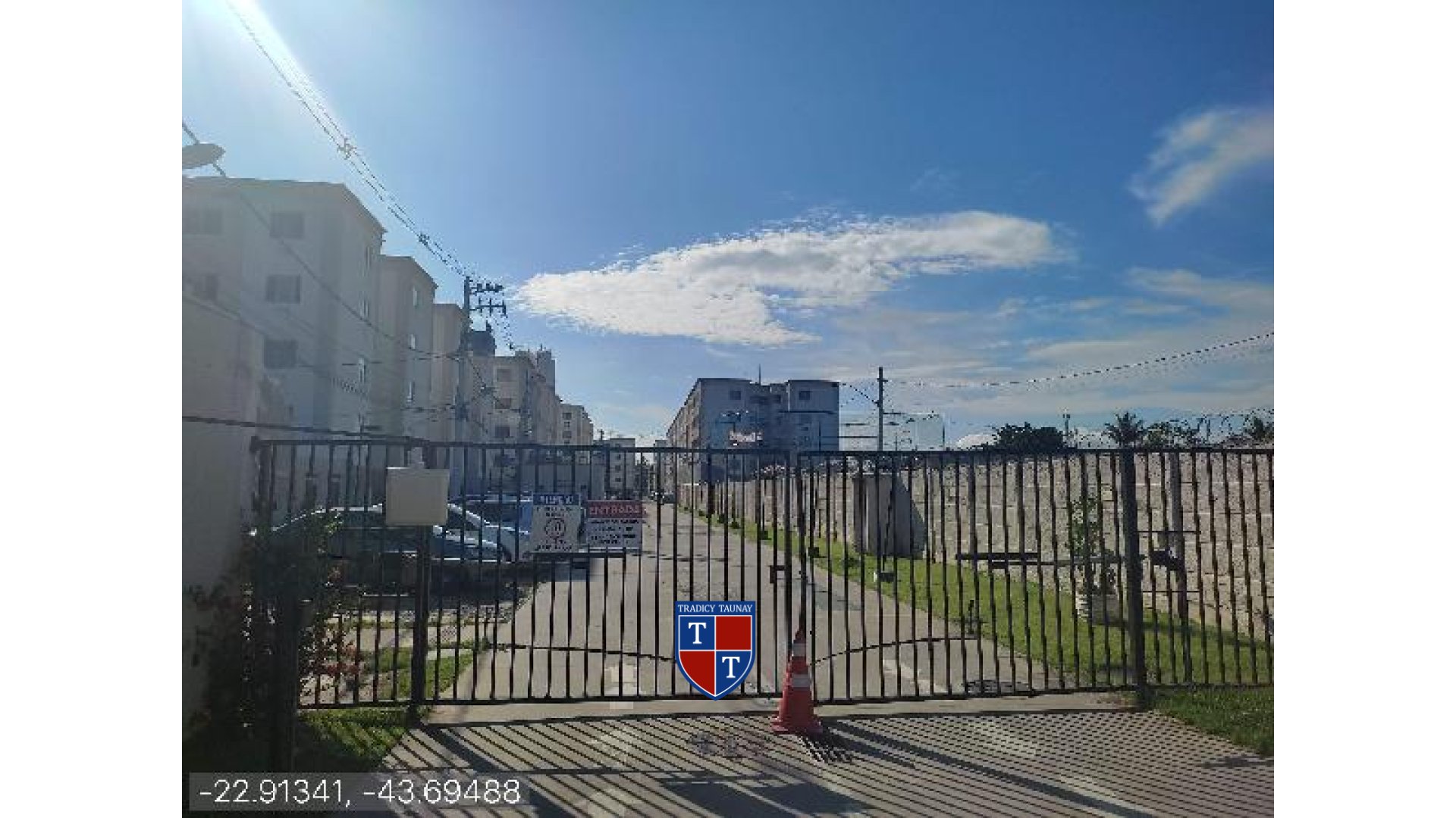 Foto 1 de APARTAMENTO em FREG DE SANTA CRUZ - Imóvel Retomado Caixa