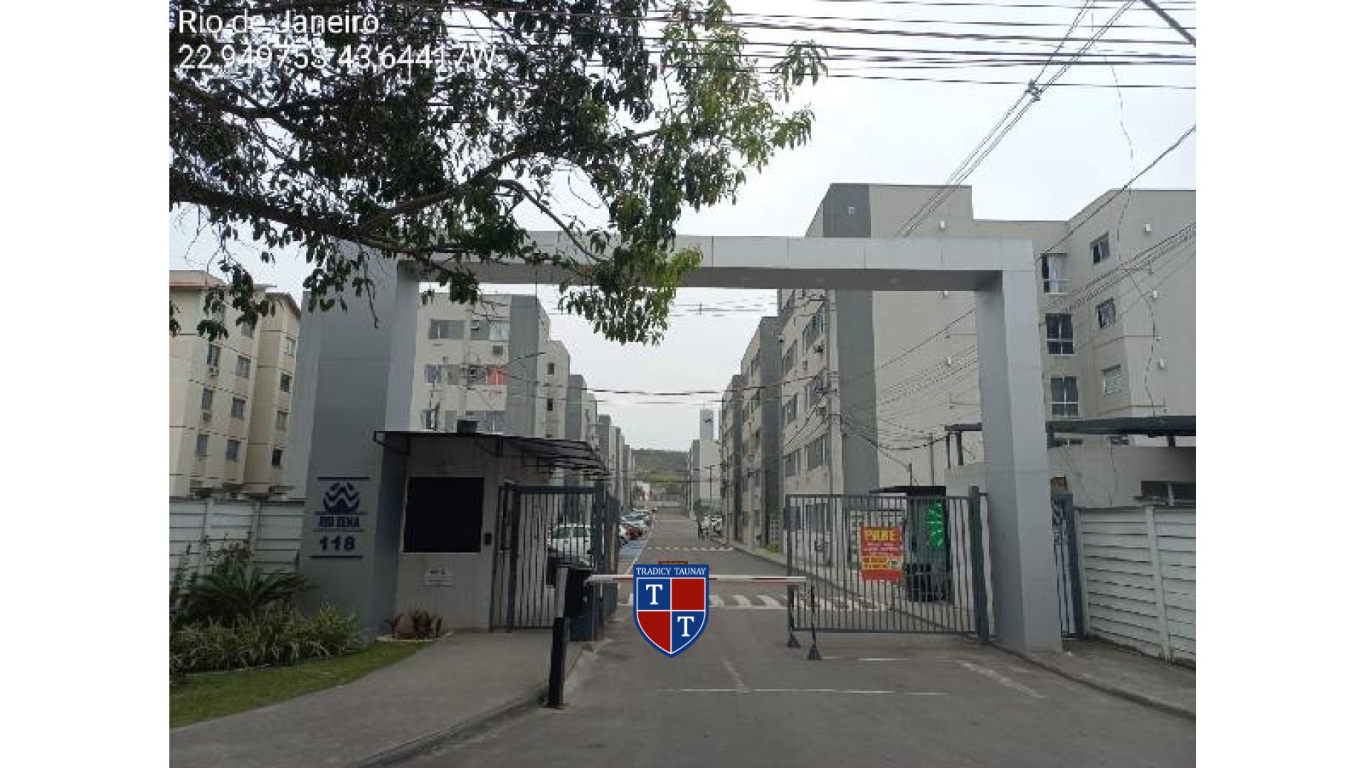 APARTAMENTO em SANTA CRUZ