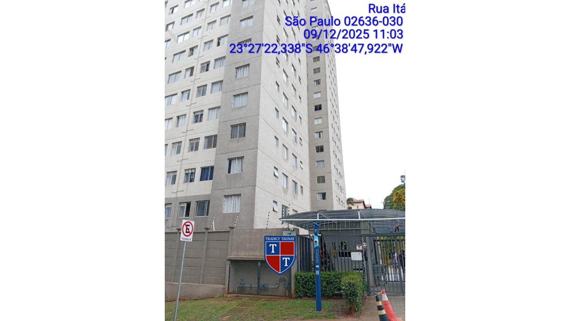 Foto 1 de APARTAMENTO em VILA SANTOS - Imóvel Retomado Caixa