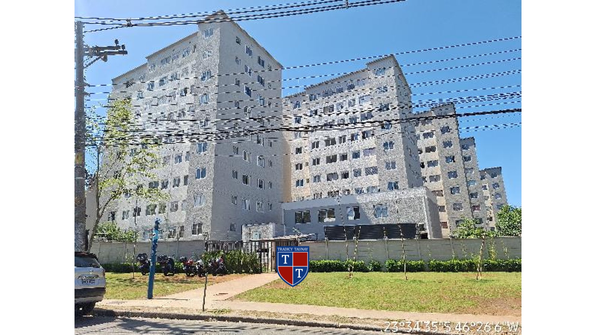 Foto 1 de APARTAMENTO em GUAIANAZES - Imóvel Retomado Caixa