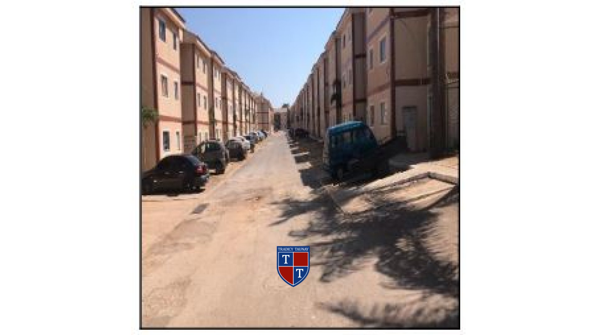 Foto 1 de APARTAMENTO em CHACARAS E MANSOES SANTA MARIA - Imóvel Retomado Caixa